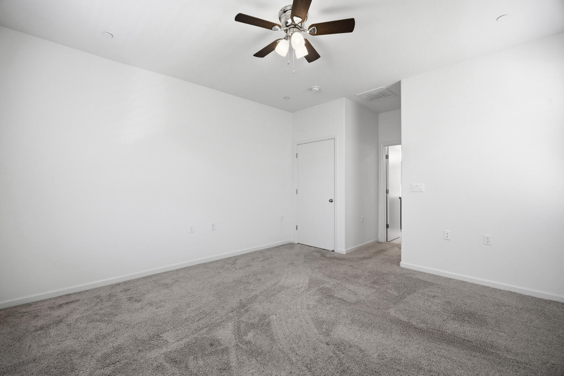 603 N Filbert Ave, Fresno, CA 93727