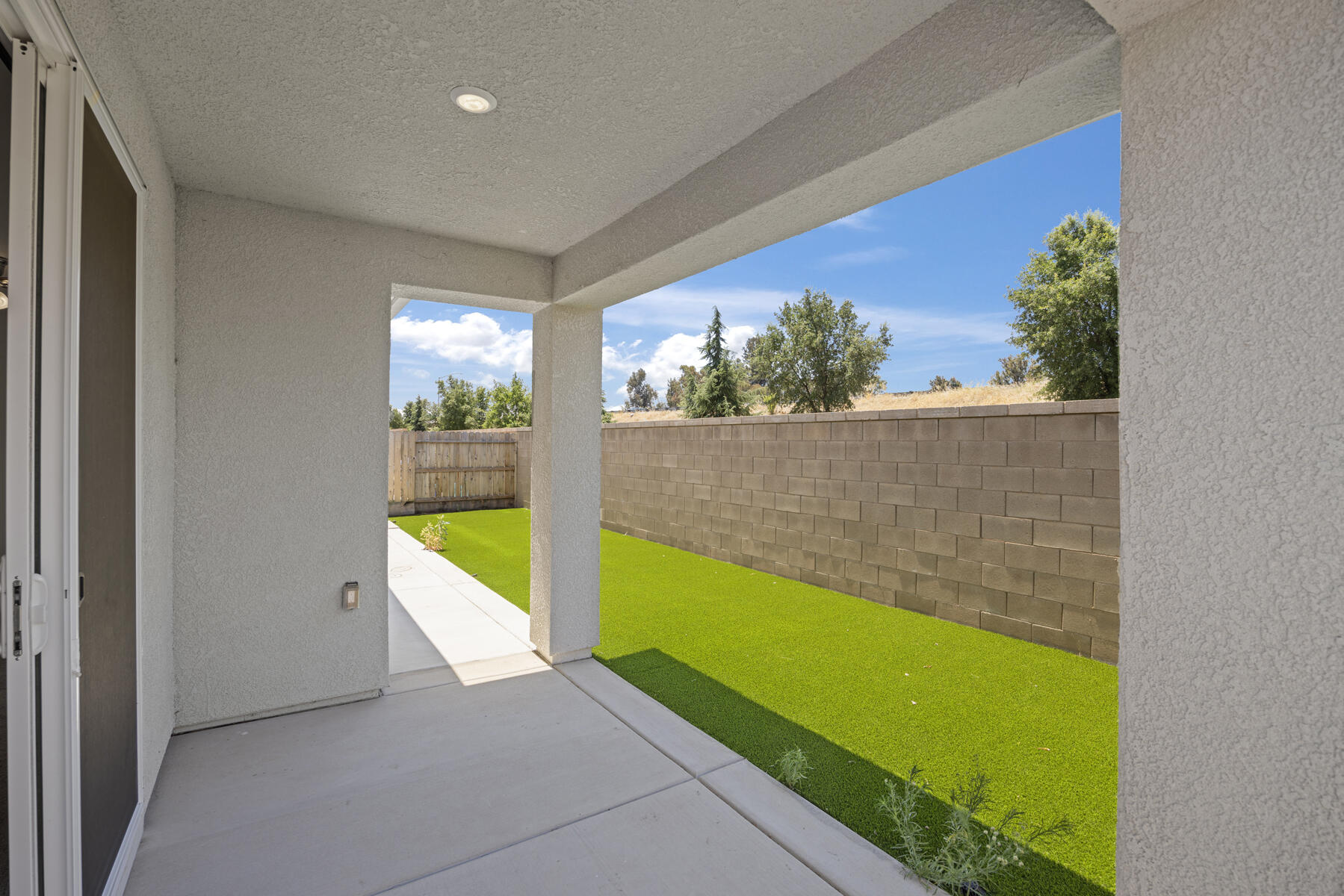 603 N Filbert Ave, Fresno, CA 93727