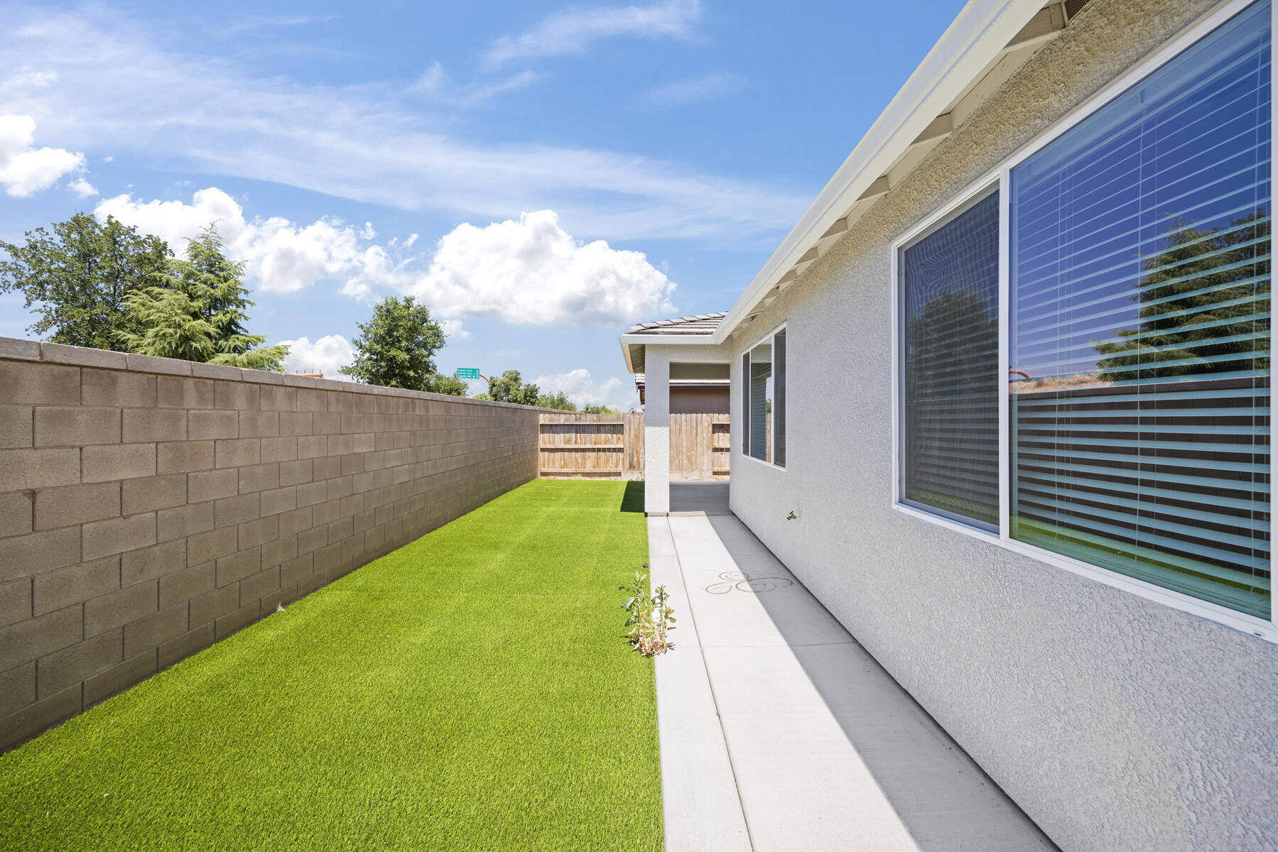 603 N Filbert Ave, Fresno, CA 93727