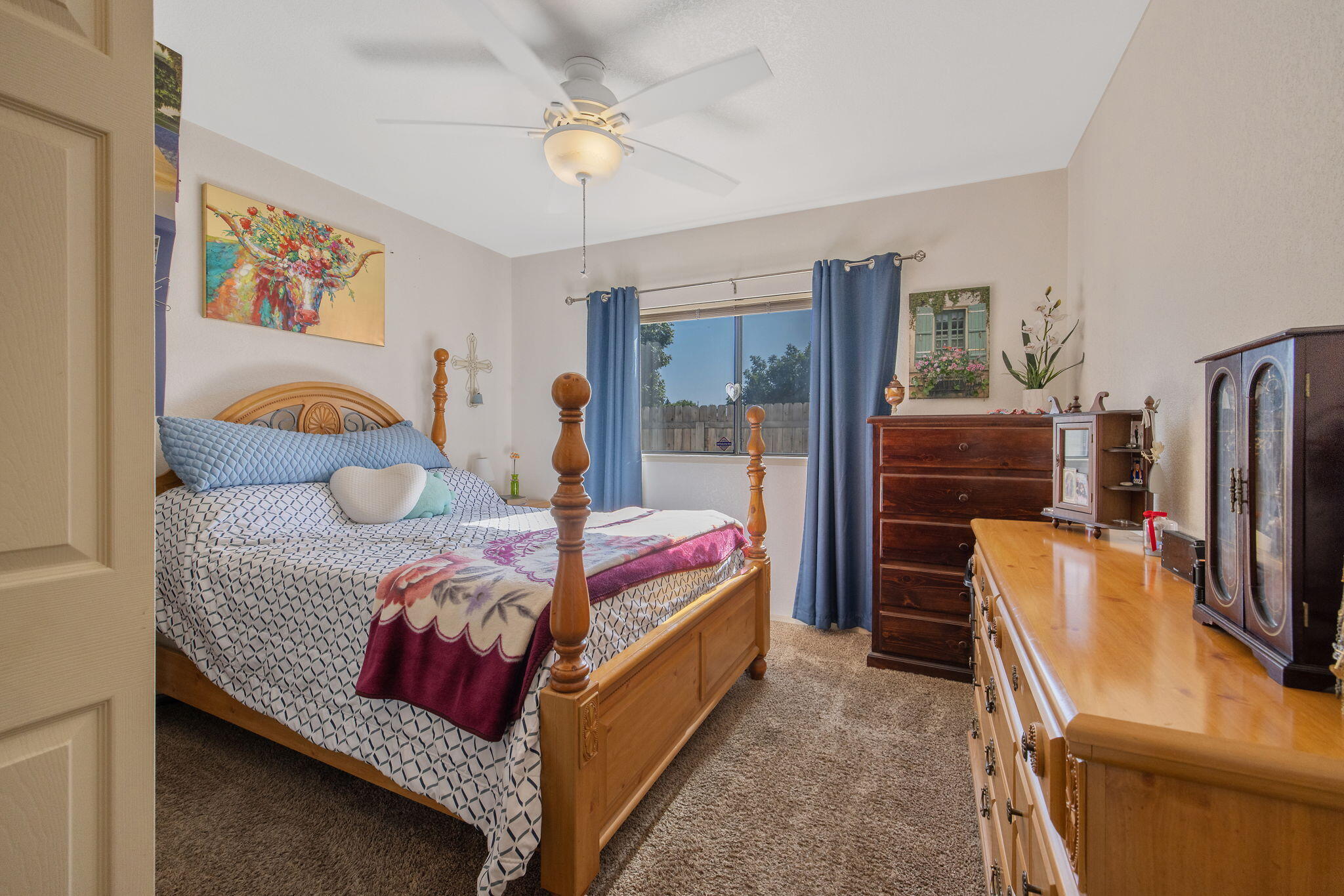723 W Pine St, Exeter, CA 93221