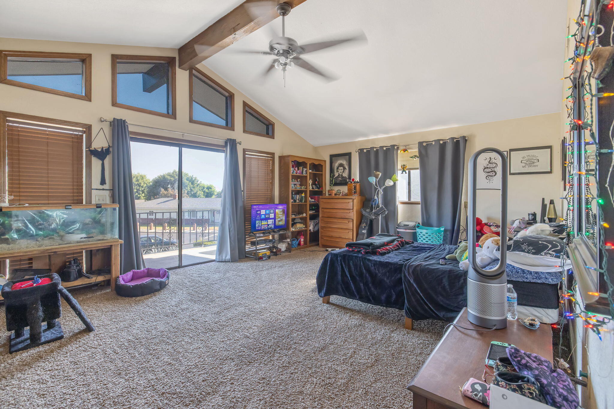 723 W Pine St, Exeter, CA 93221