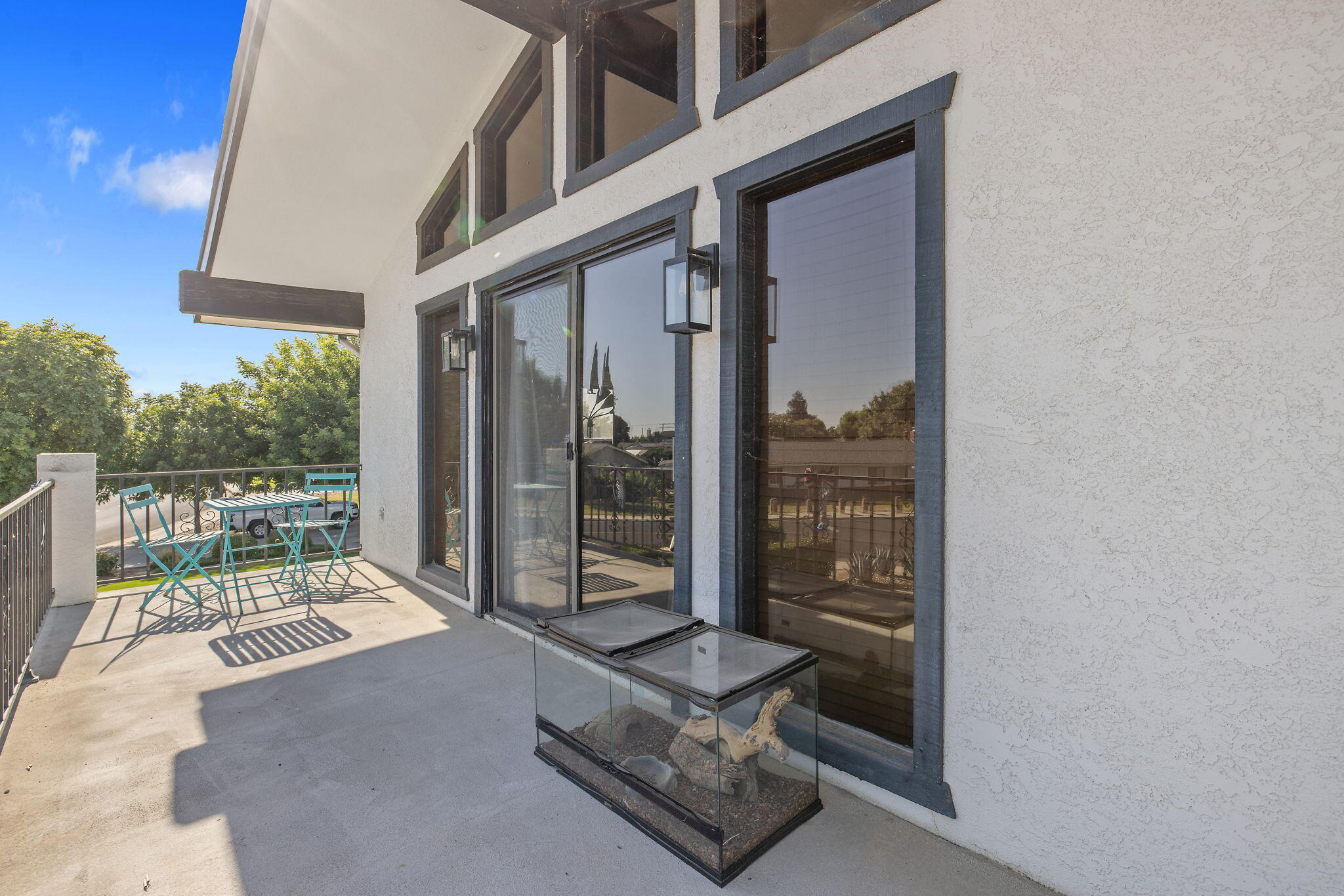 723 W Pine St, Exeter, CA 93221