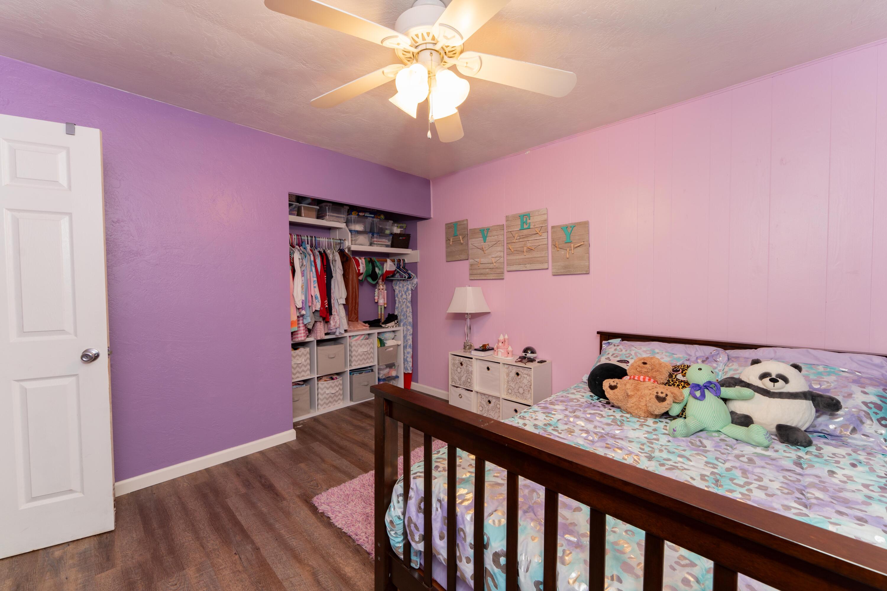 1644 W Victor Ave, Visalia, CA 93277
