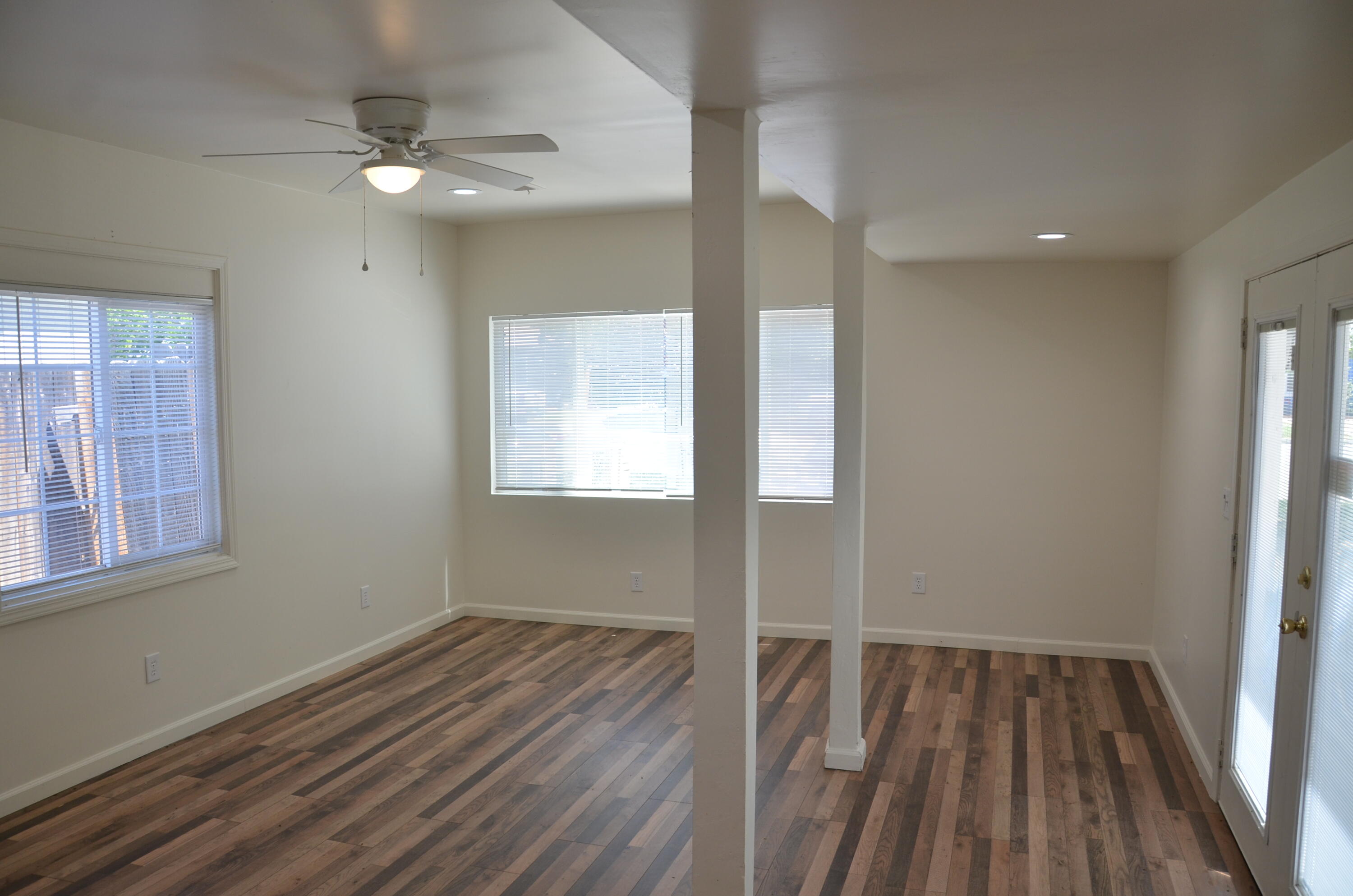 648 B St, Lemoore, CA 93245