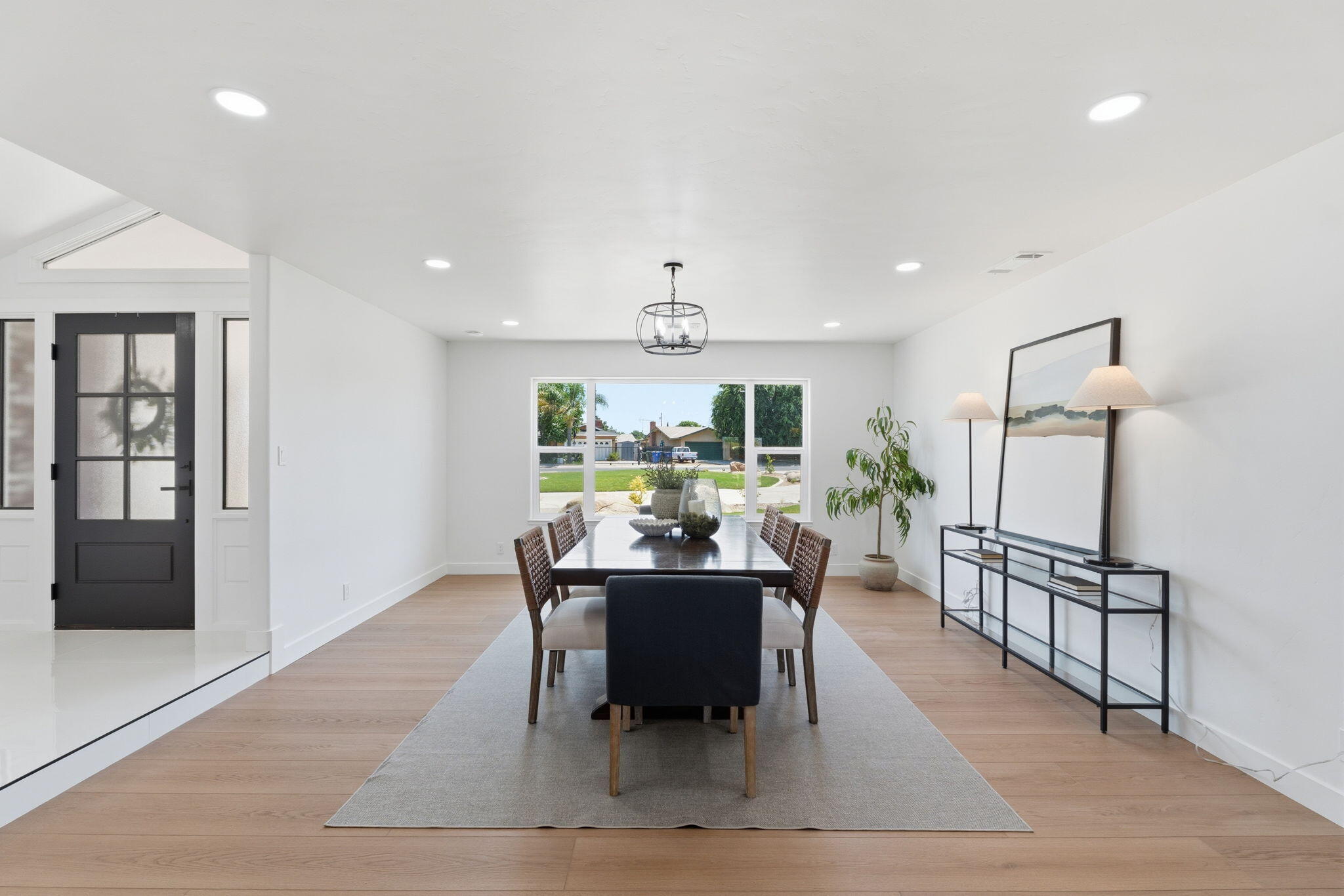 1023 N Euclid Ave, Dinuba, CA 93618