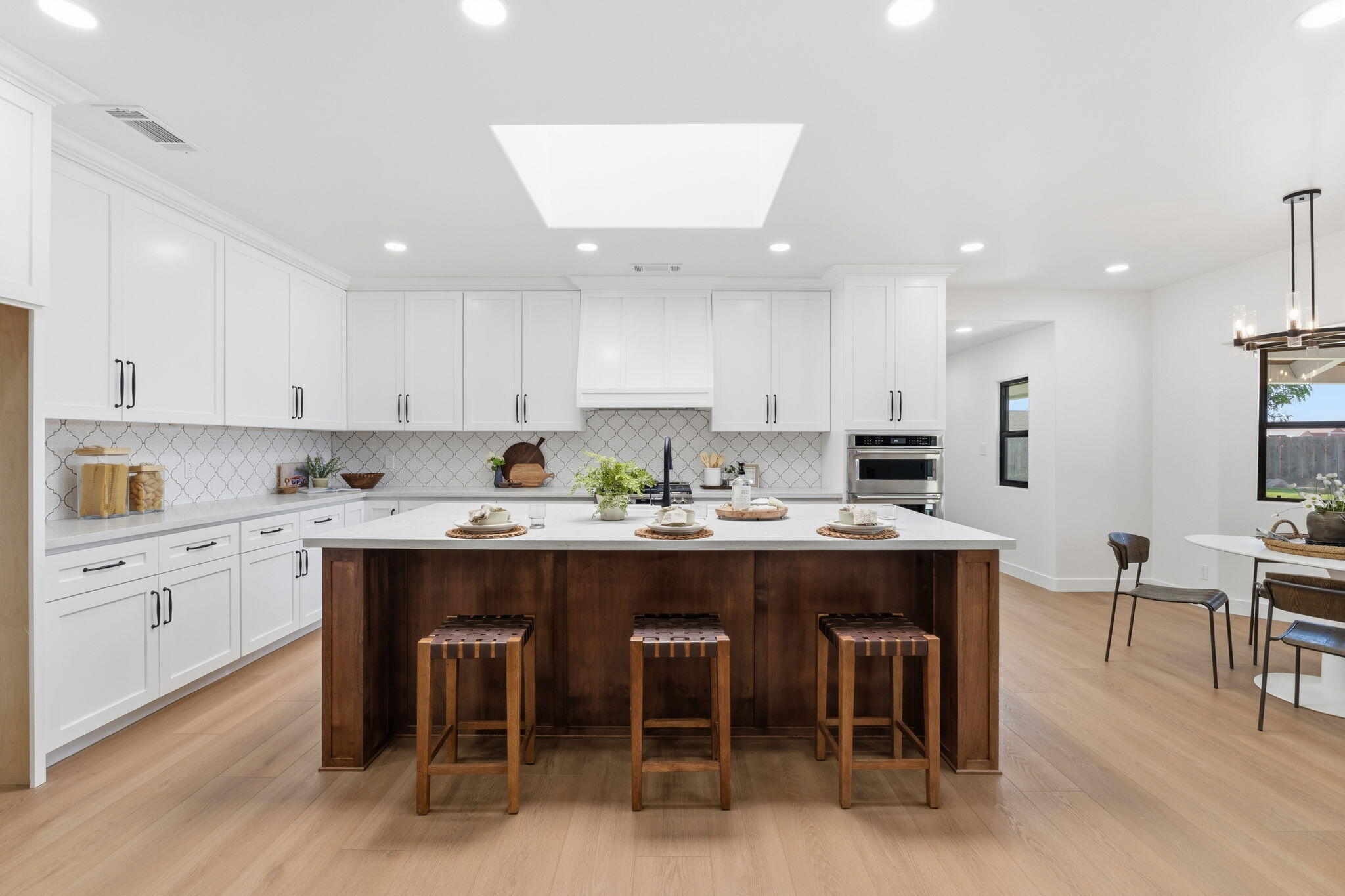 1023 N Euclid Ave, Dinuba, CA 93618