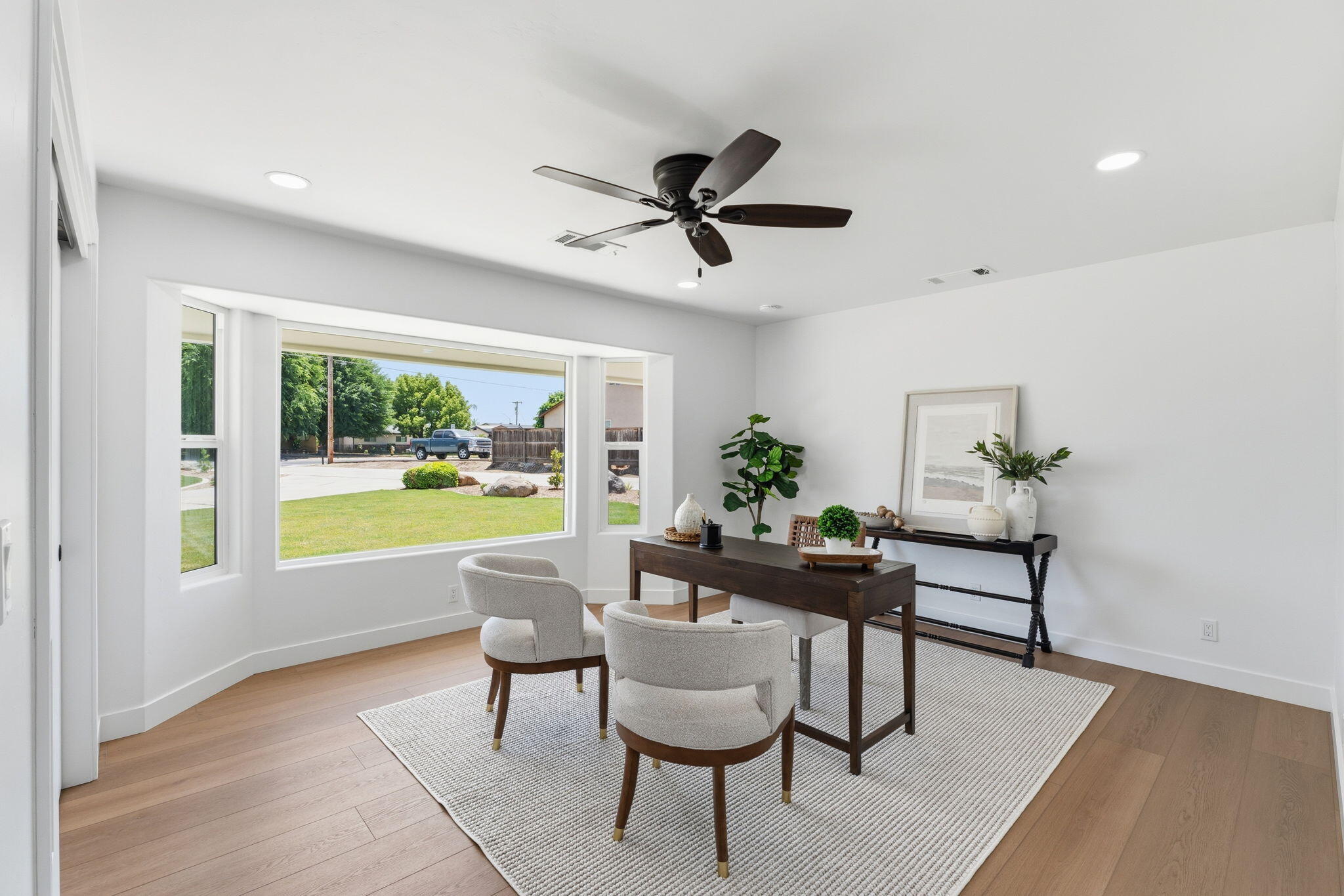 1023 N Euclid Ave, Dinuba, CA 93618