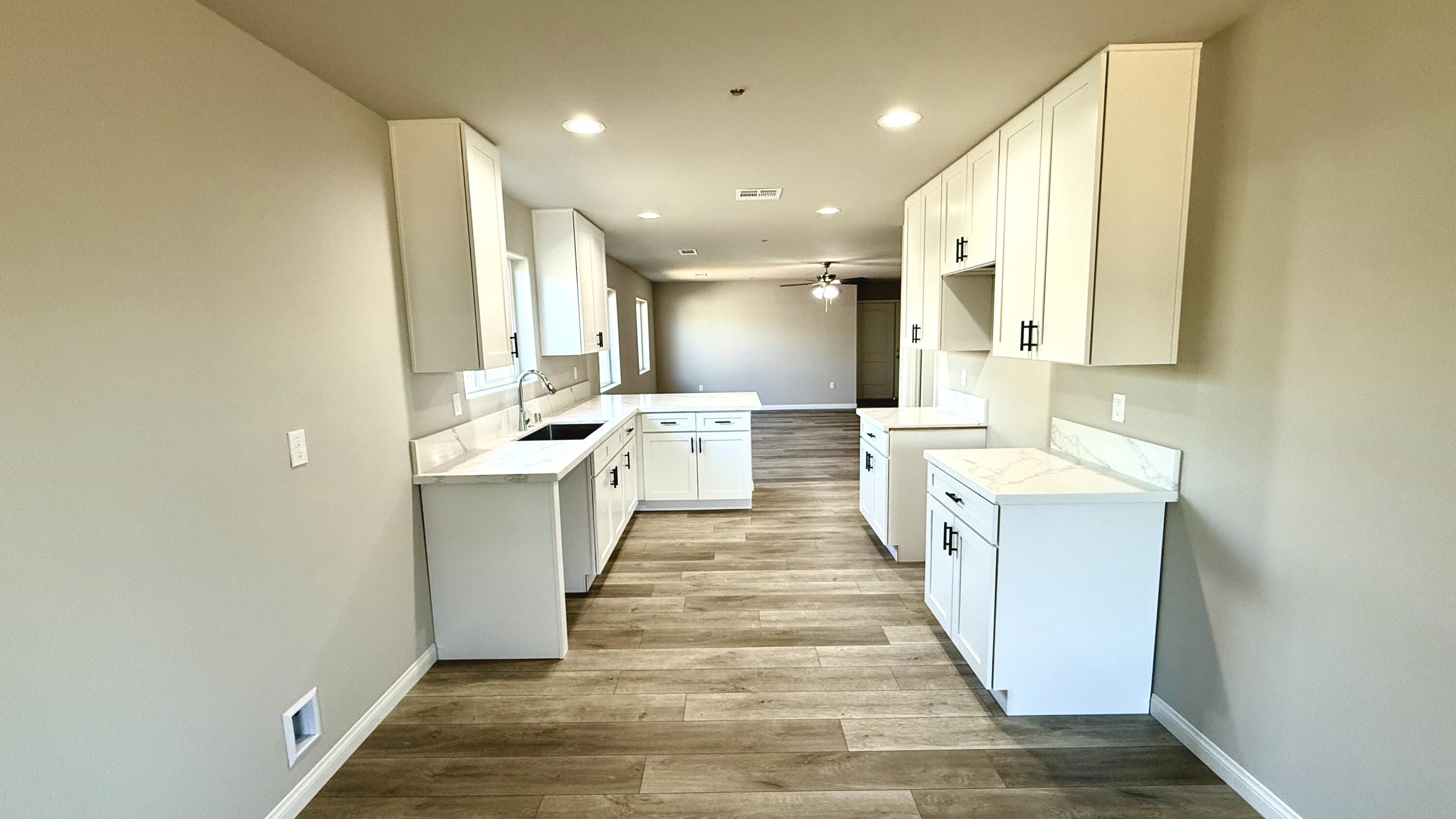 23078 Lawson Ave, Strathmore, CA 93267