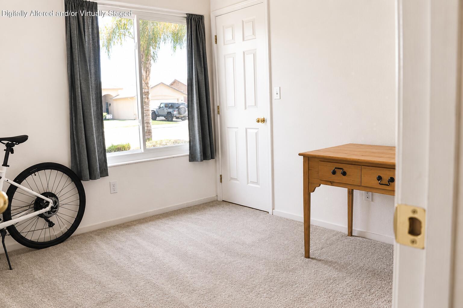 2052 W Orange Ave, Porterville, CA 93257