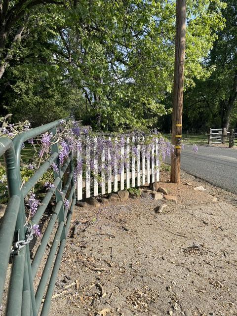 46967 Blue Ridge Dr, Springville, CA 93265