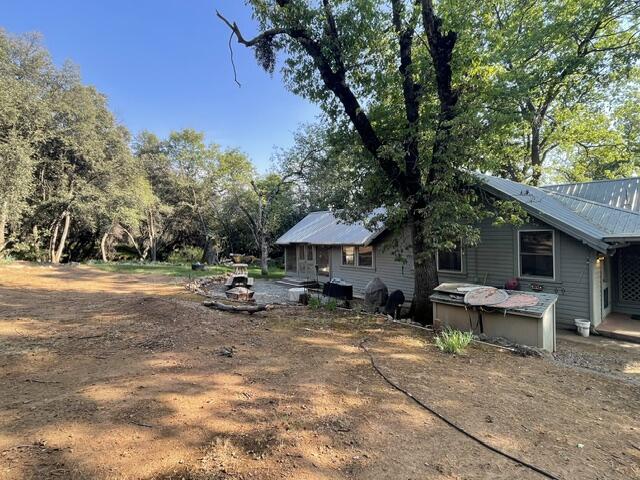 46967 Blue Ridge Dr, Springville, CA 93265