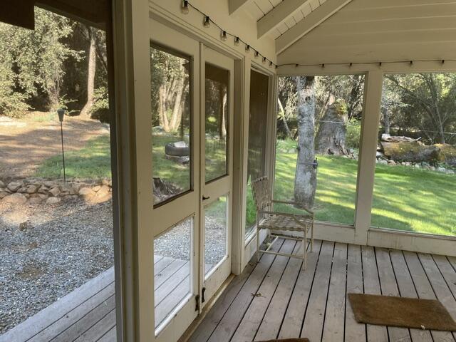 46967 Blue Ridge Dr, Springville, CA 93265