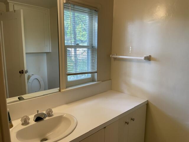 46967 Blue Ridge Dr, Springville, CA 93265