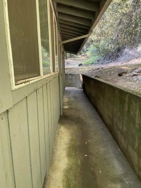 45999 Blue Ridge Dr, Springville, CA 93265