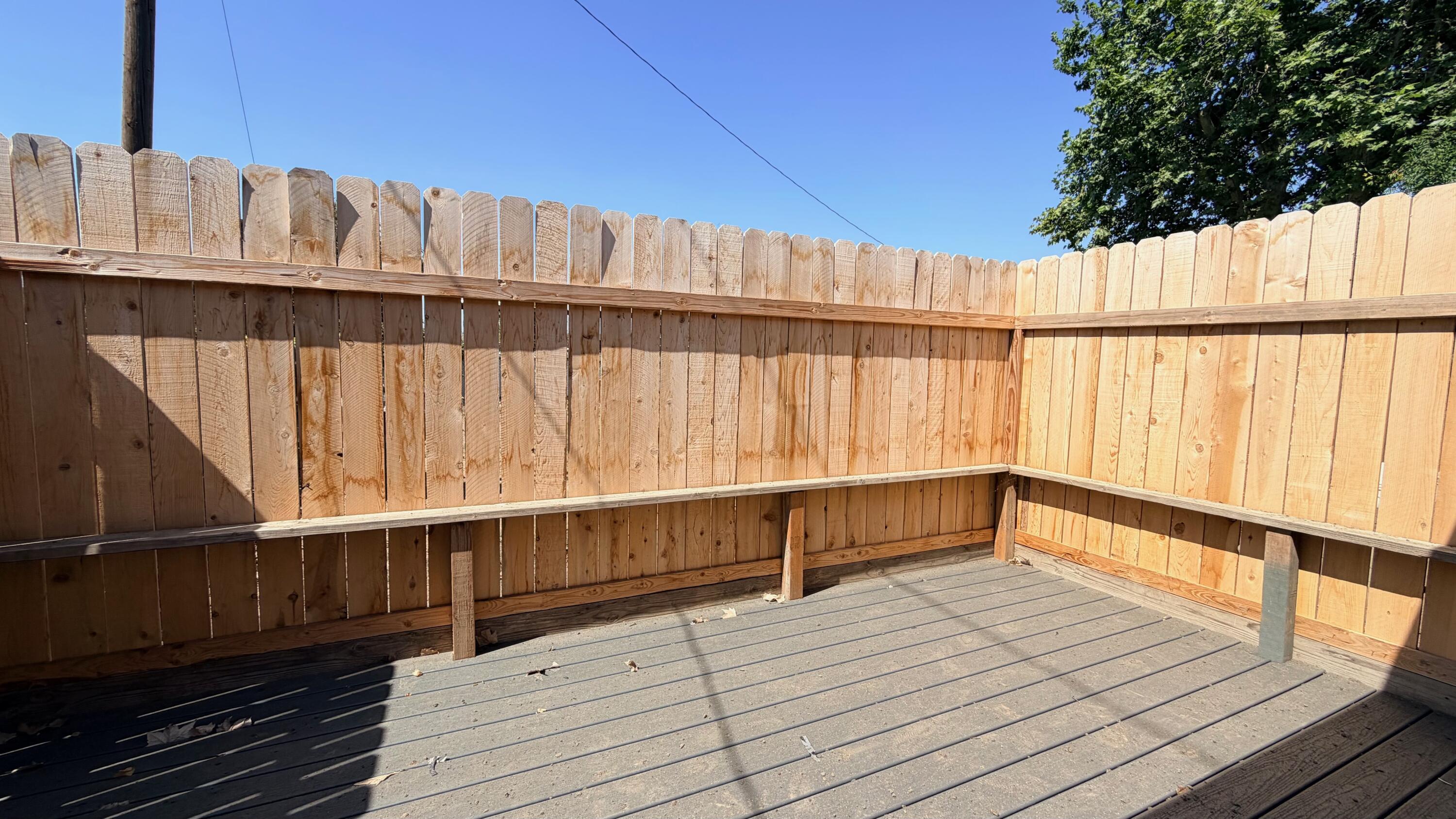 1012 E Mineral King Ave, Visalia, CA 93292