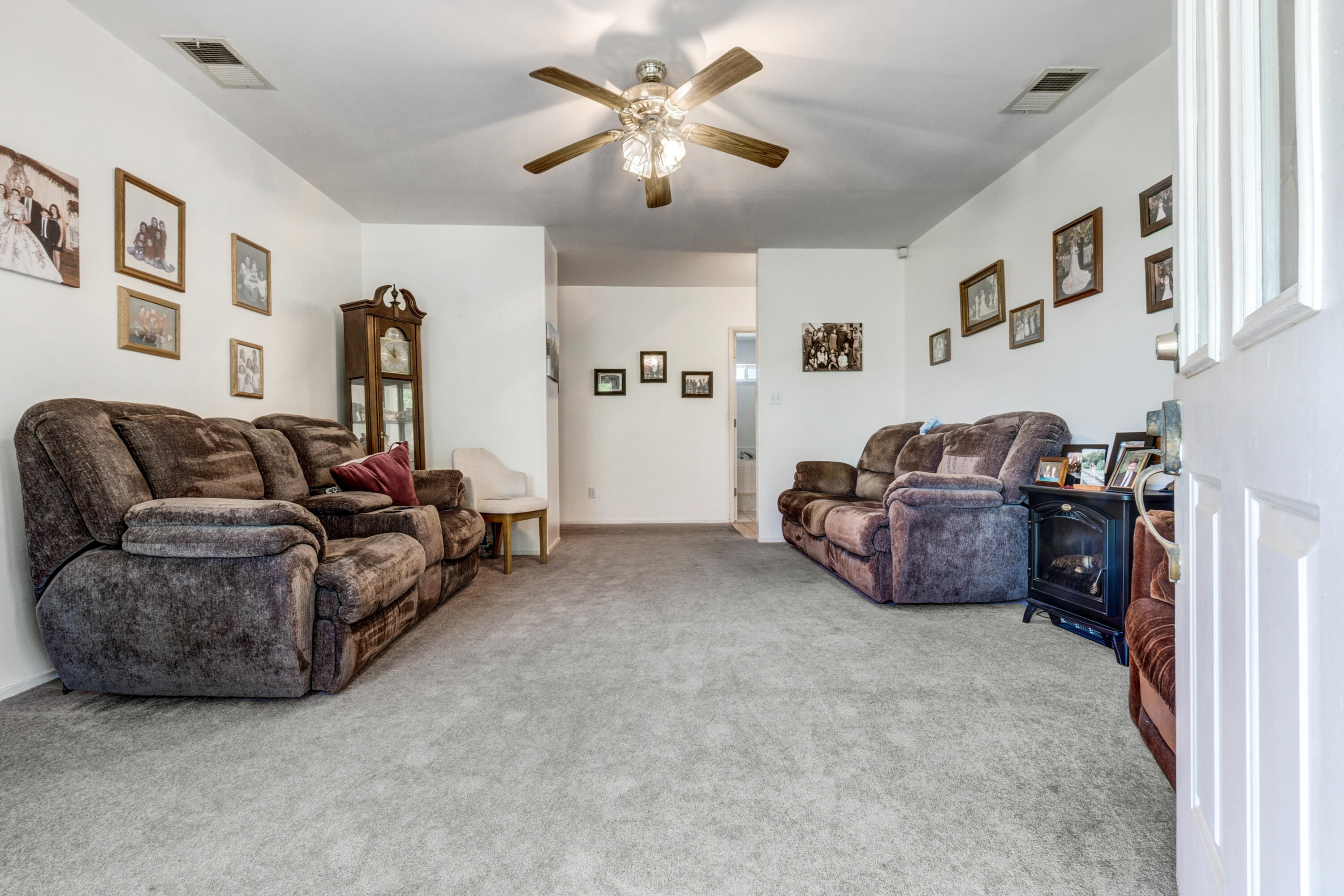 14515 Houston Ave, Hanford, CA 93230