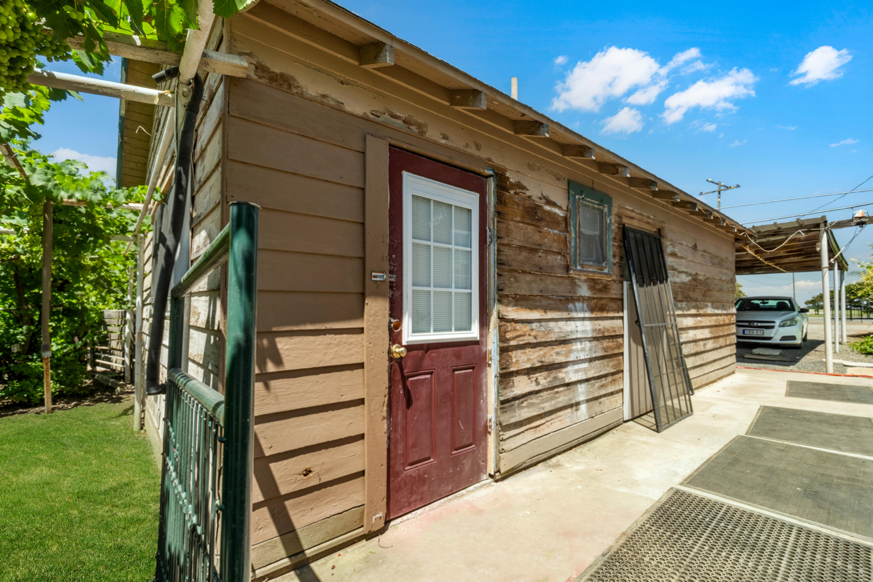 14515 Houston Ave, Hanford, CA 93230