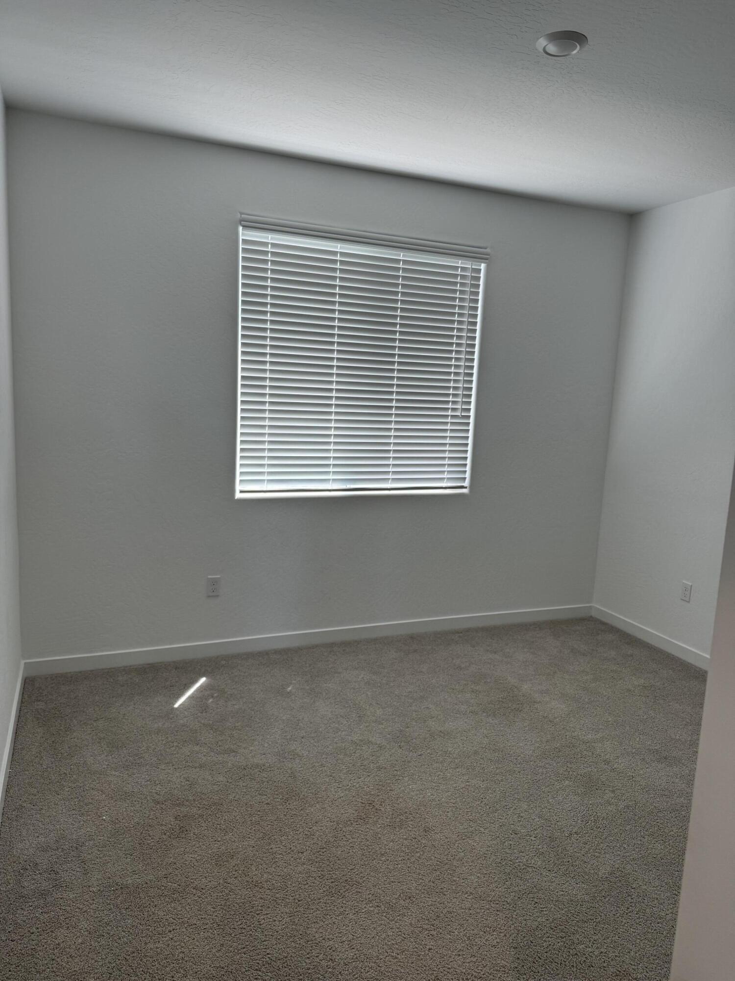 1348 S Palm St, Visalia, CA 93292