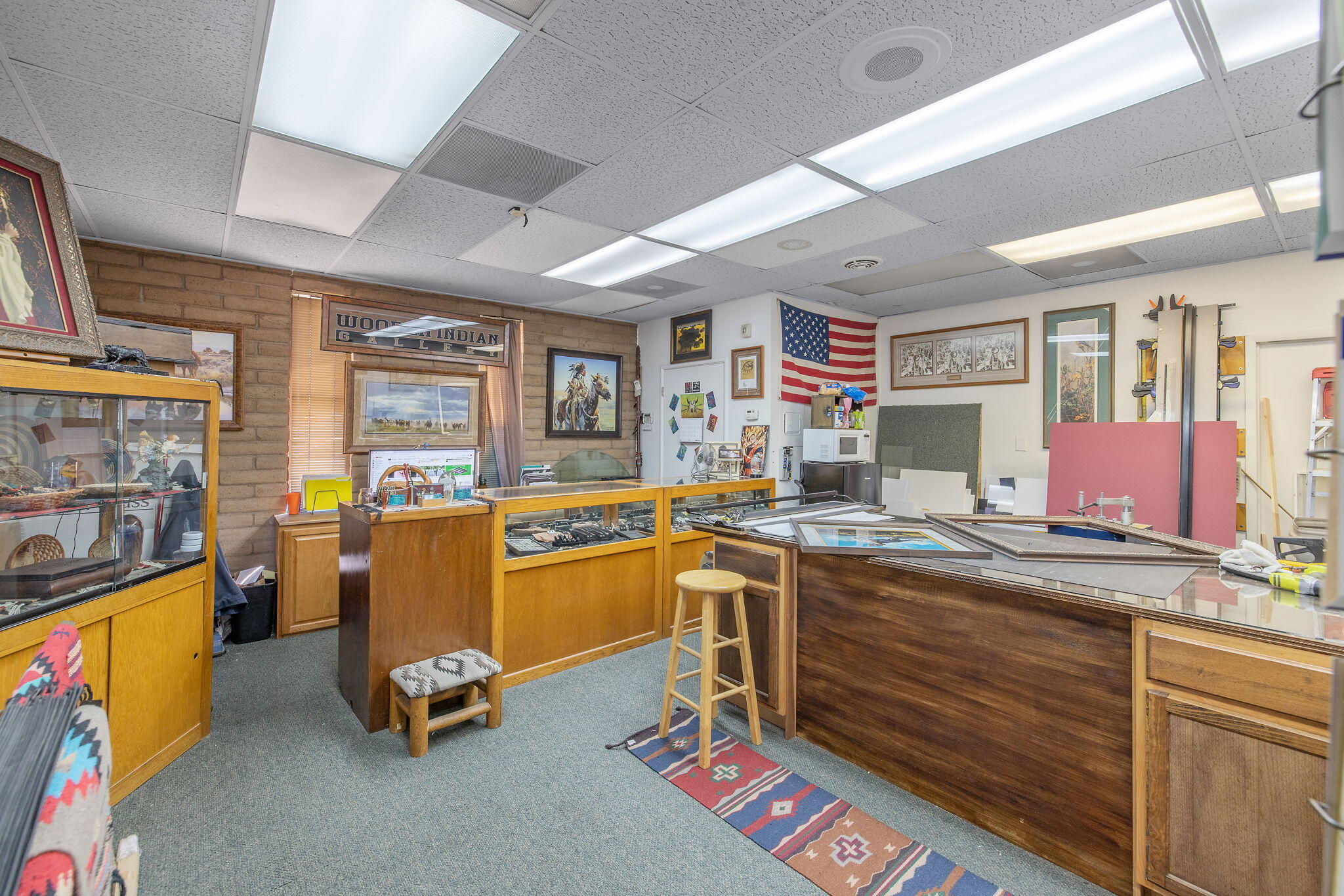 210 N Floral St, Visalia, CA 93291