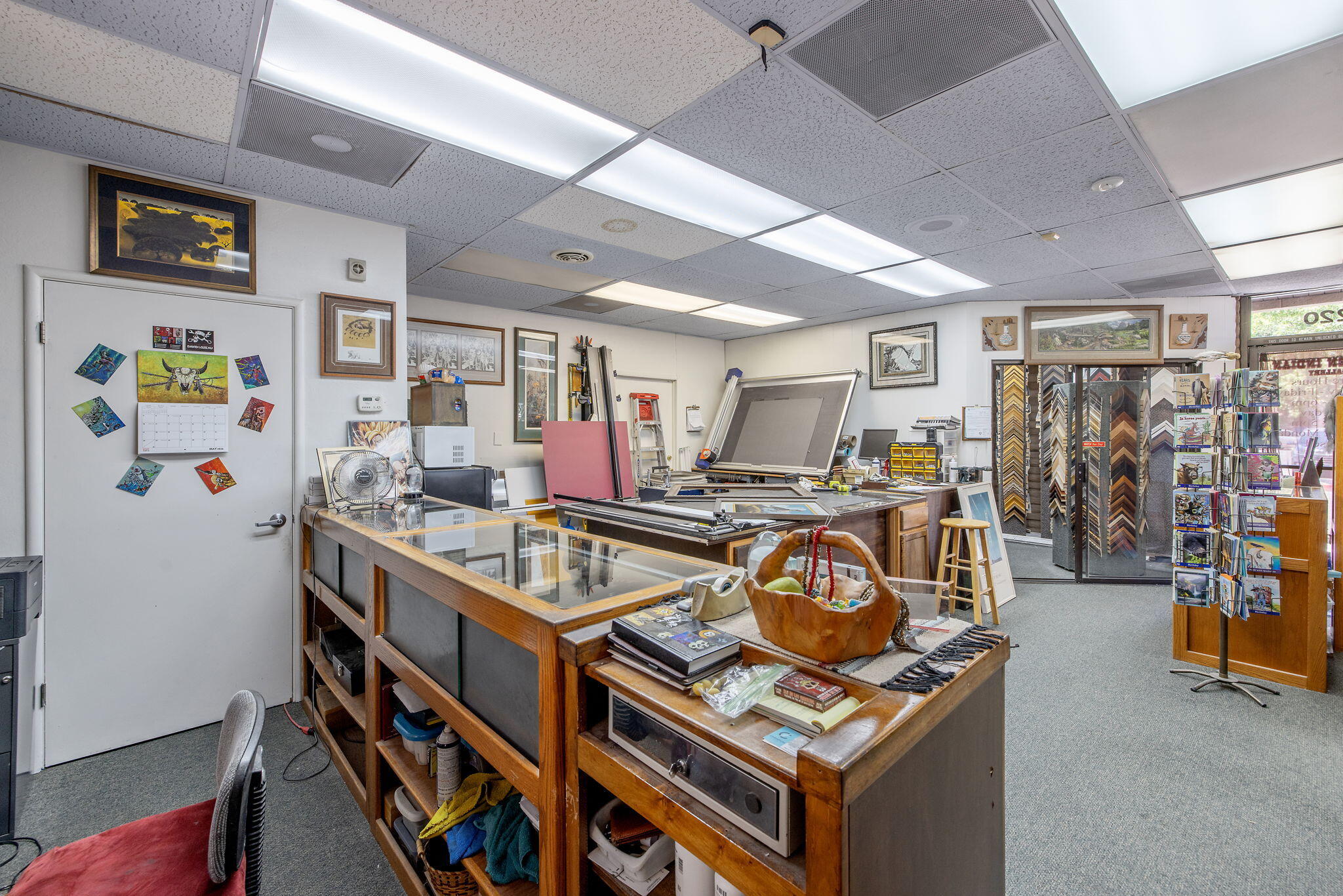 210 N Floral St, Visalia, CA 93291