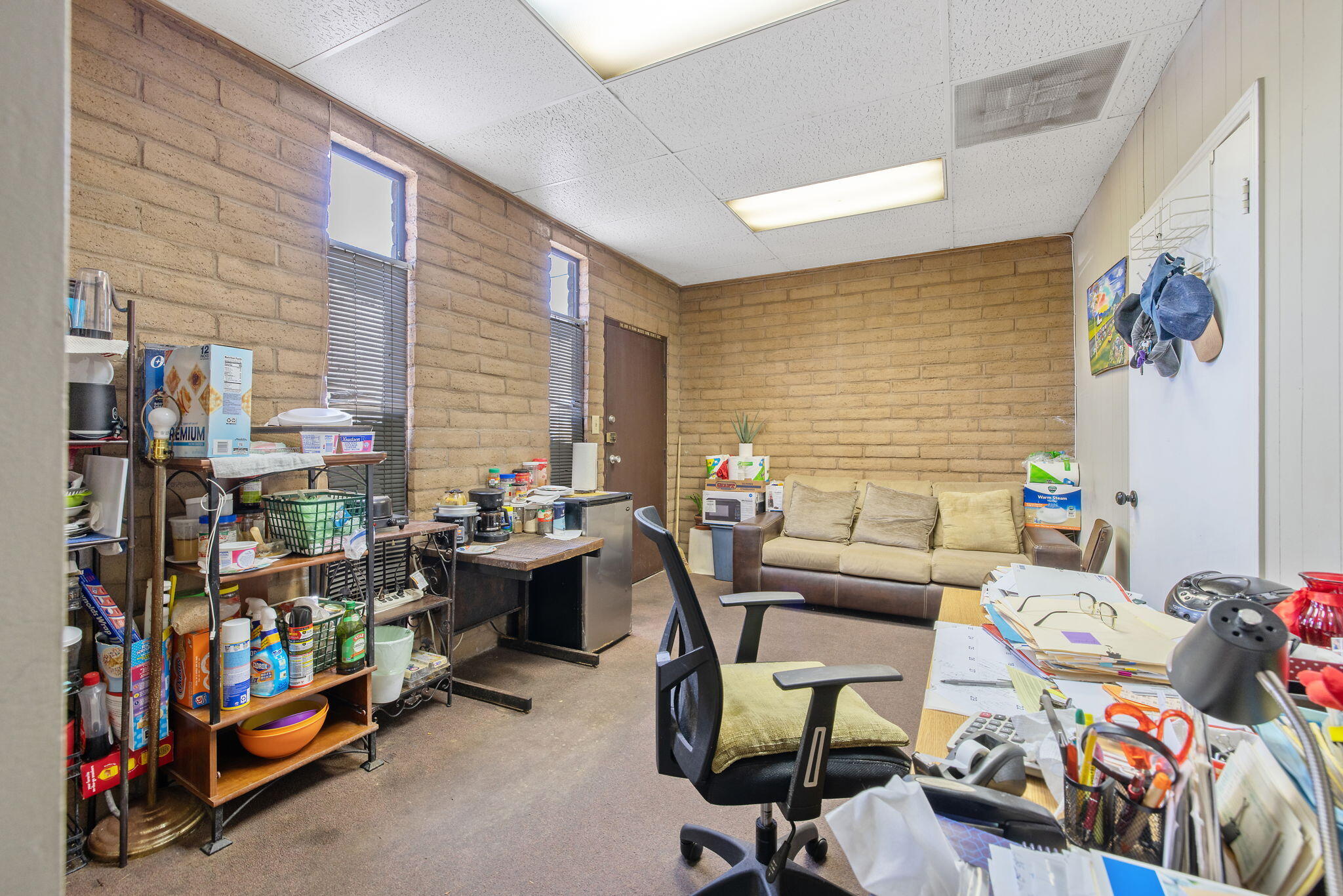 210 N Floral St, Visalia, CA 93291