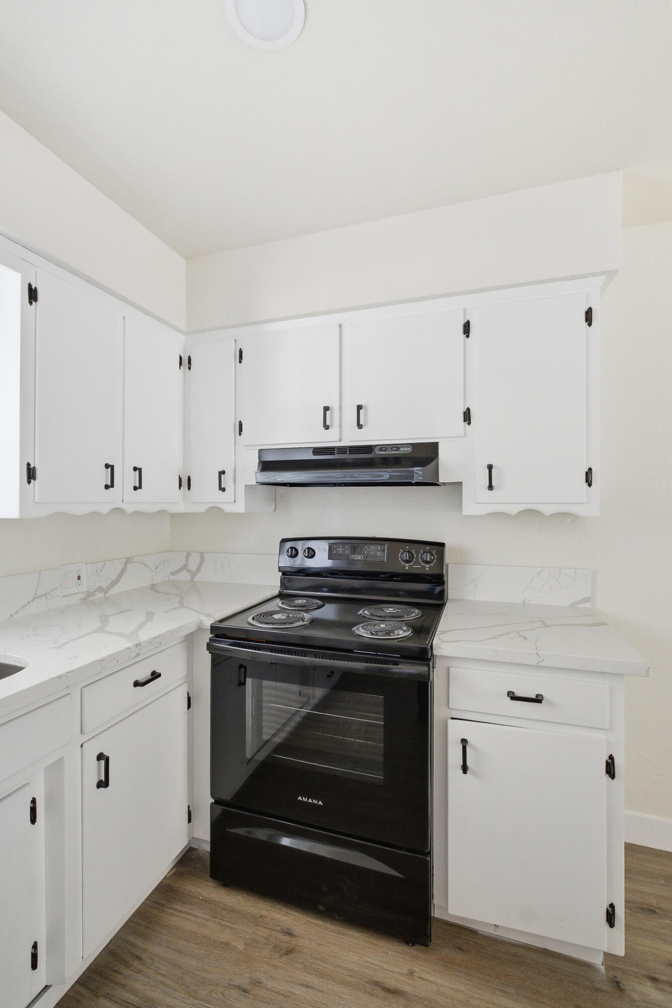 416 W Addie Ave, Tulare, CA 93274