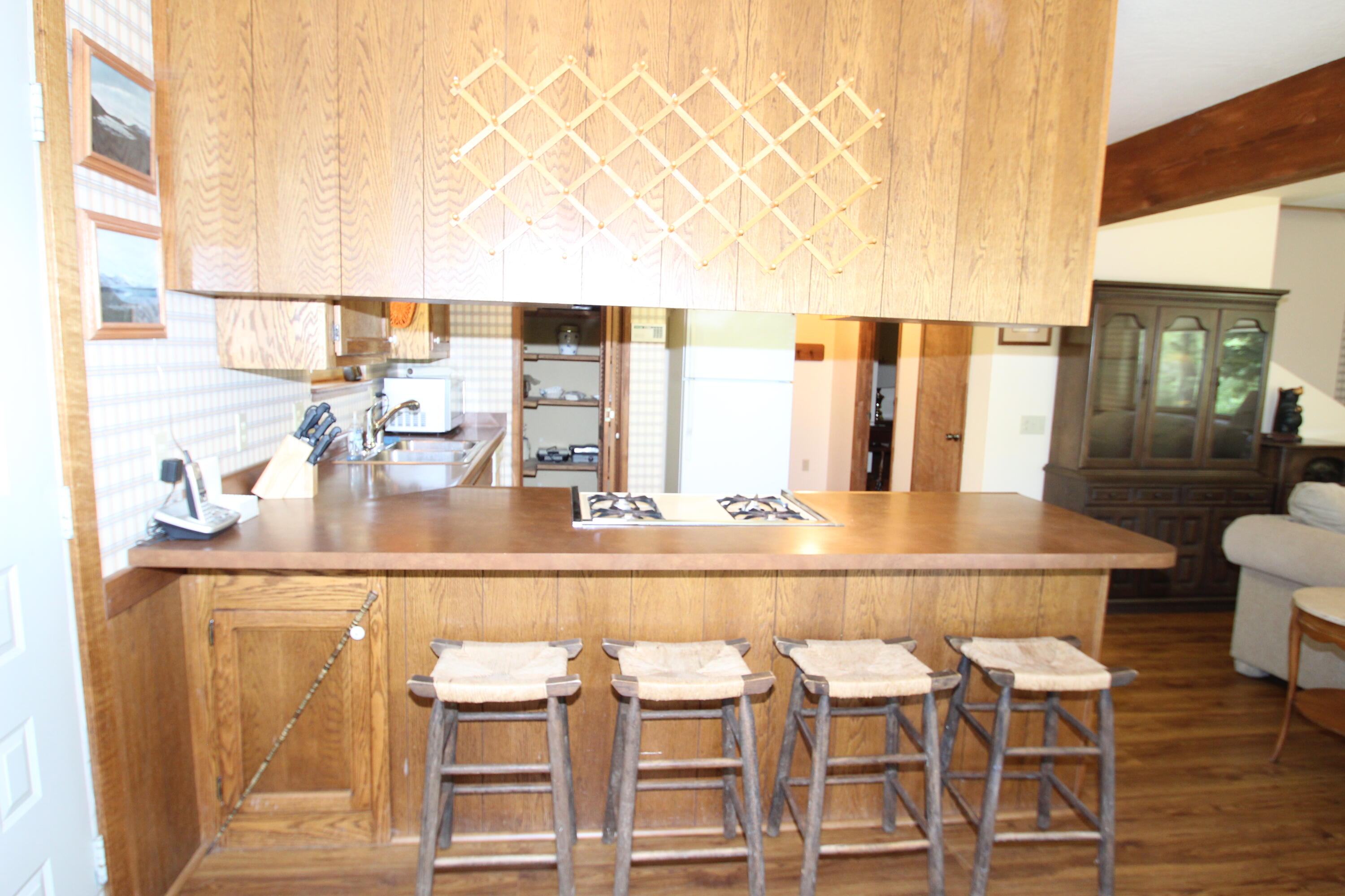 2101 Nelson Dr, Springville, CA 93265