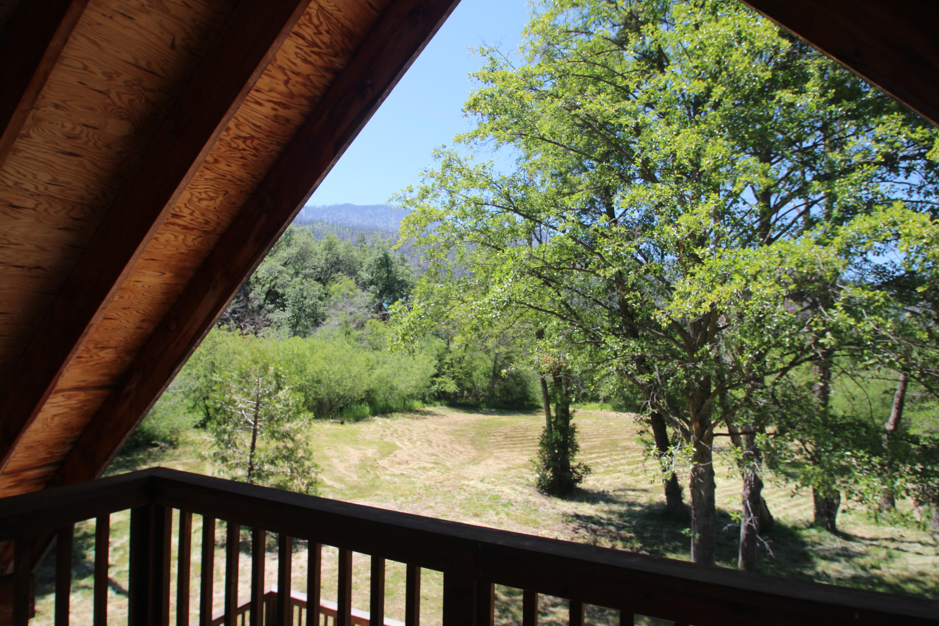 2101 Nelson Dr, Springville, CA 93265