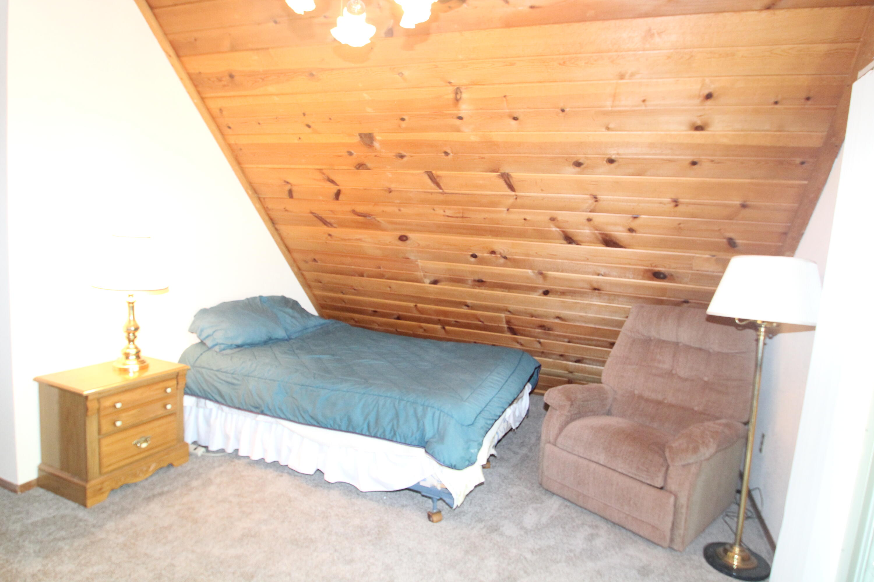 2101 Nelson Dr, Springville, CA 93265