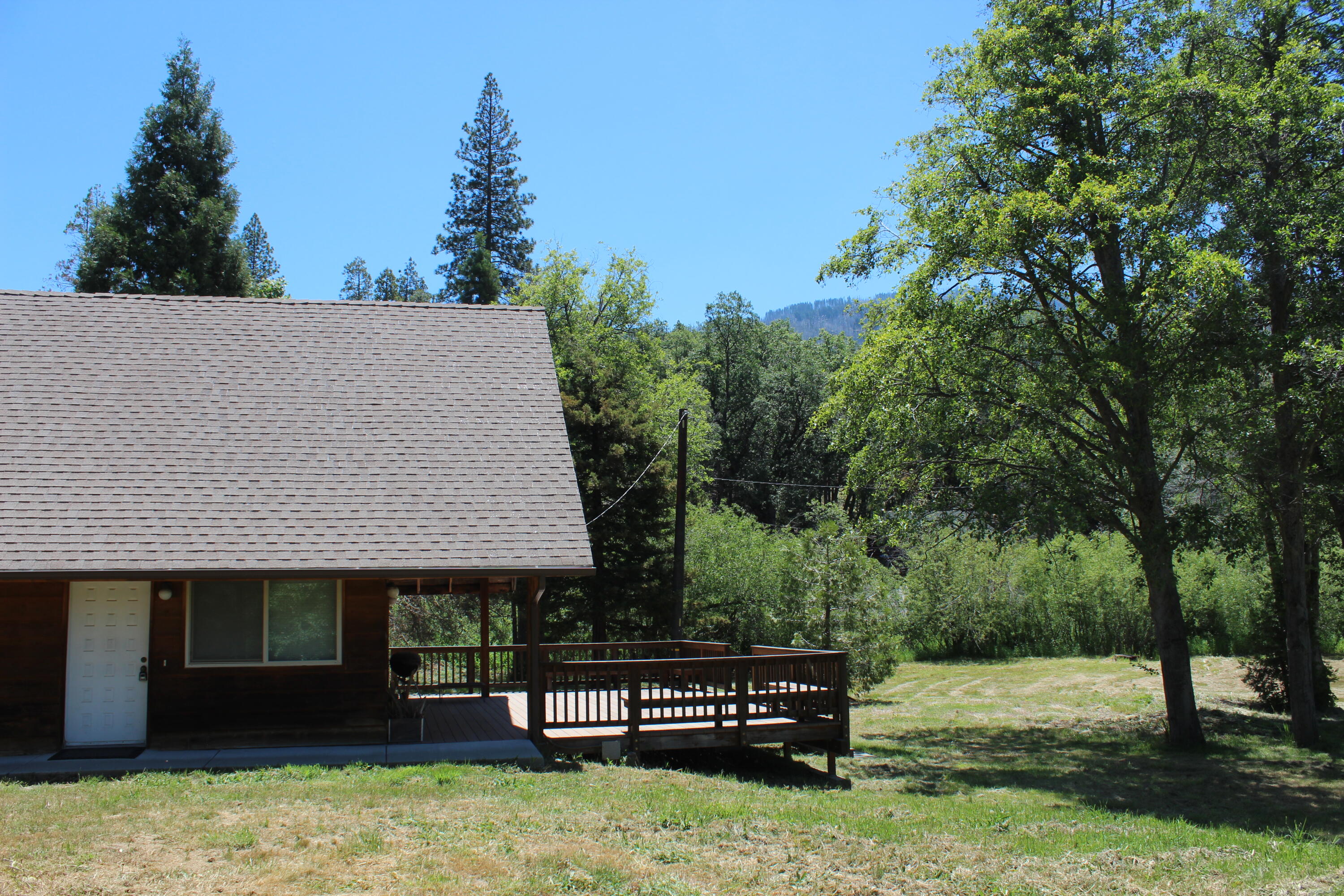 2101 Nelson Dr, Springville, CA 93265