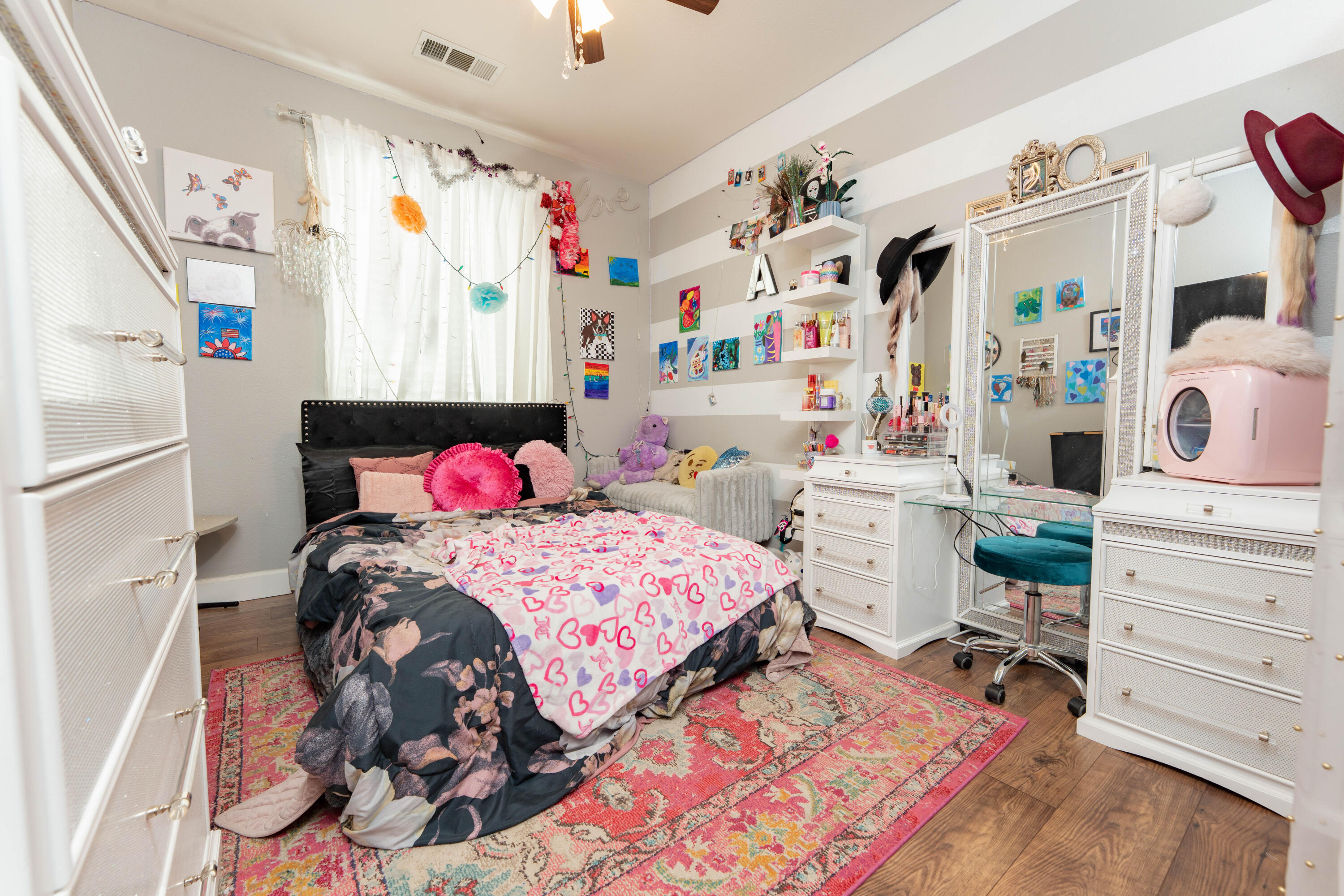 5843 W Clinton Ave, Visalia, CA 93291