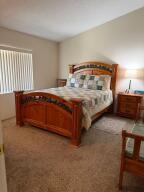 5212 W La Vida Ave #9, Visalia, CA 93277