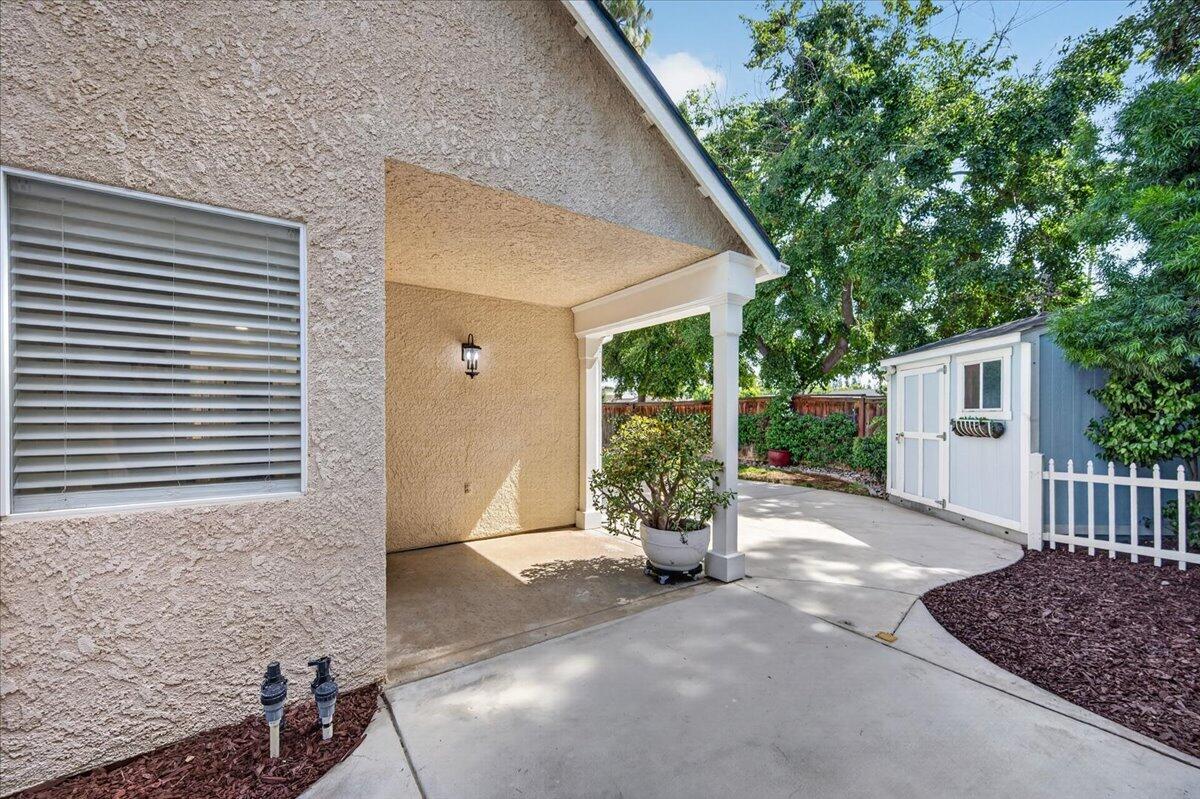 7878 N Meridian Ave, Fresno, CA 93720