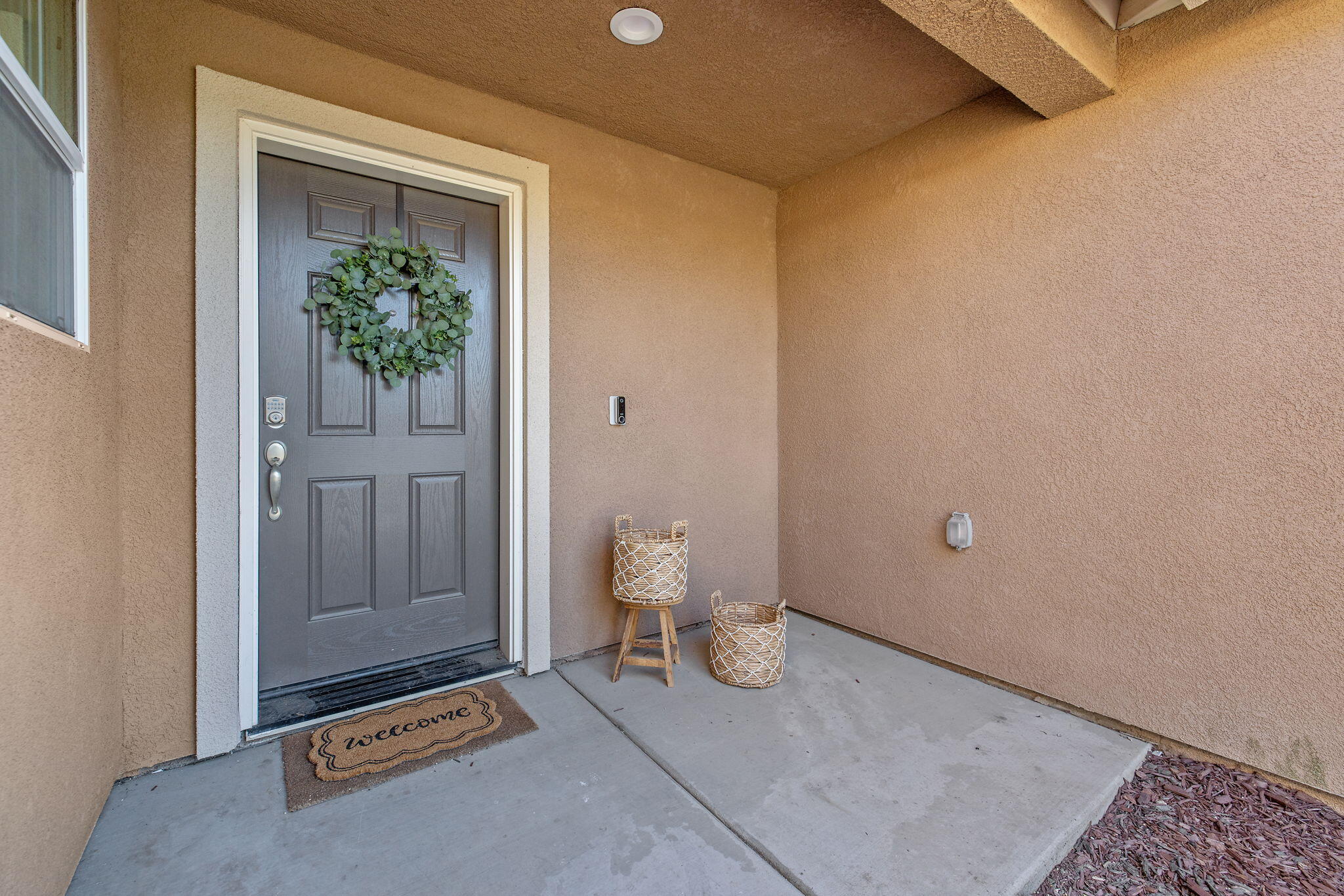 2149 E Delta Ct, Visalia, CA 93292