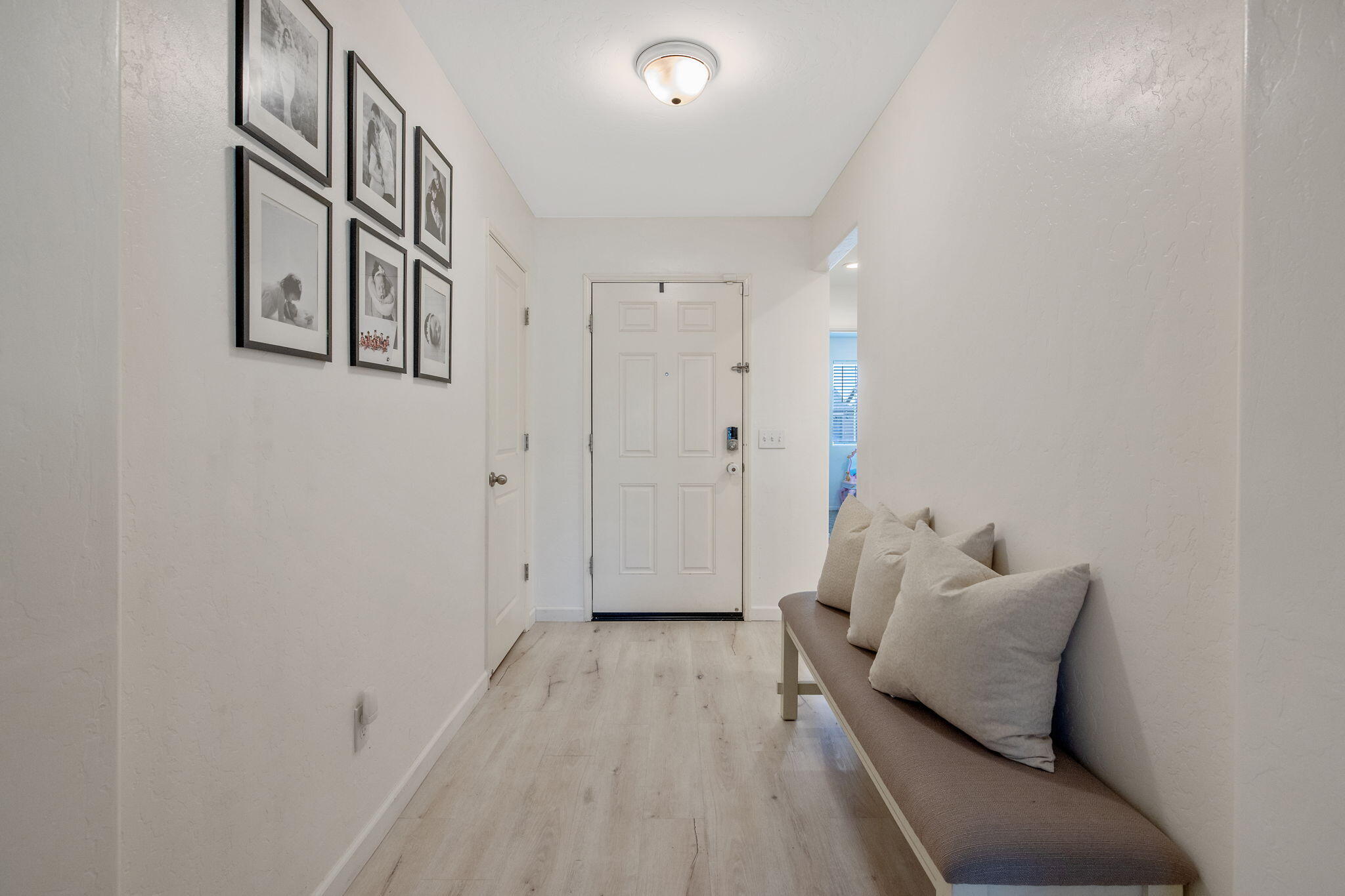 2149 E Delta Ct, Visalia, CA 93292