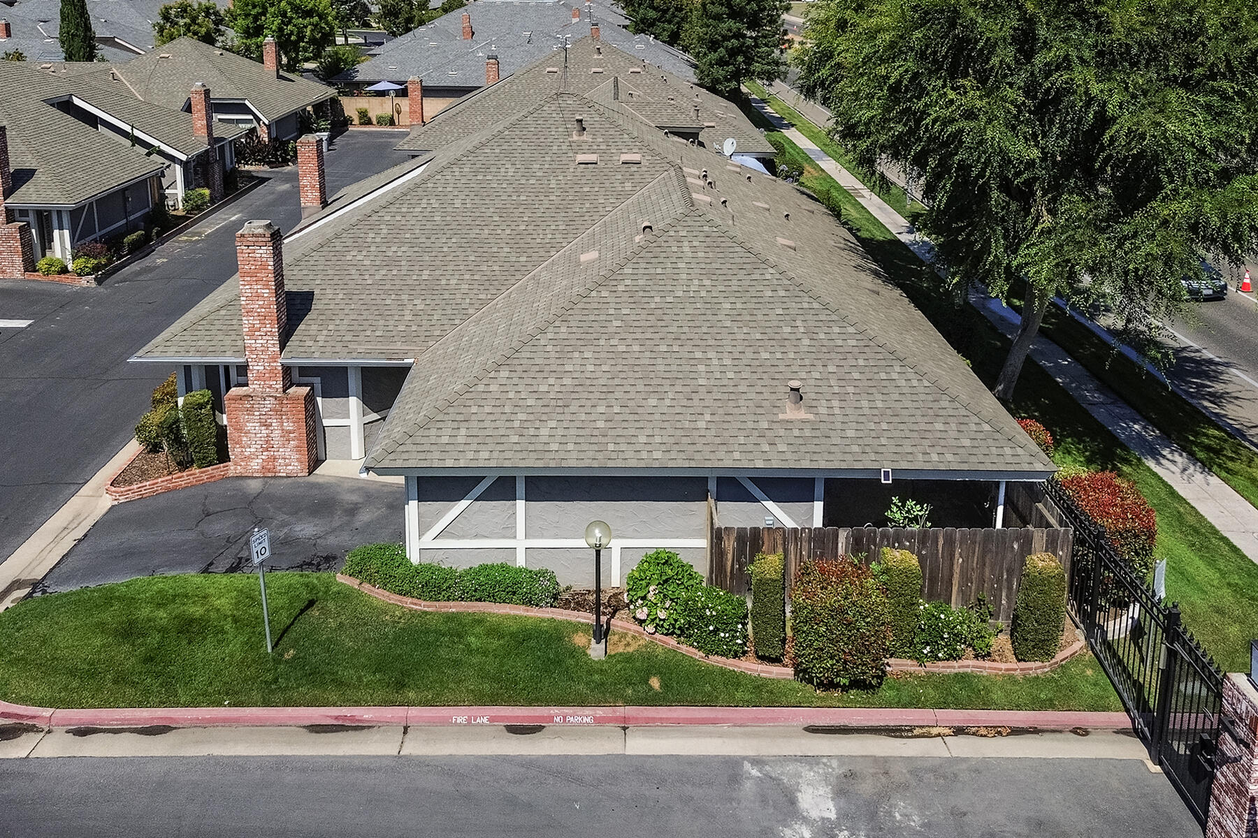 381 E Nees Ave #101, Fresno, CA 93720