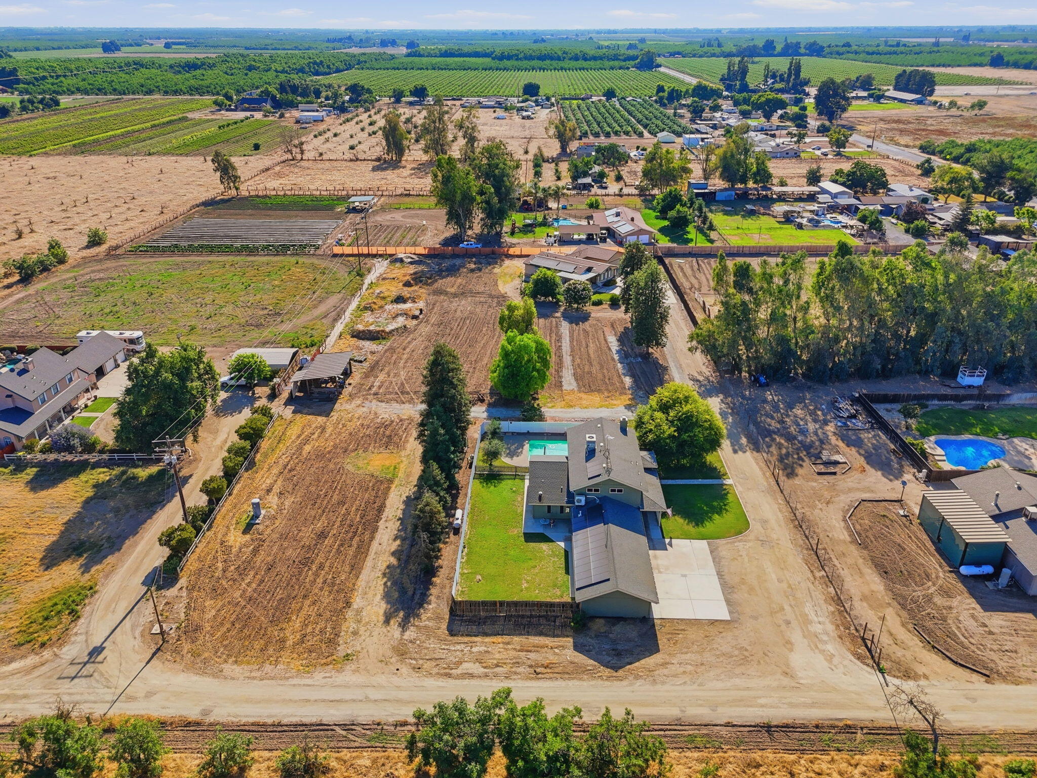 16709 Avenue 264 #a, Visalia, CA 93292