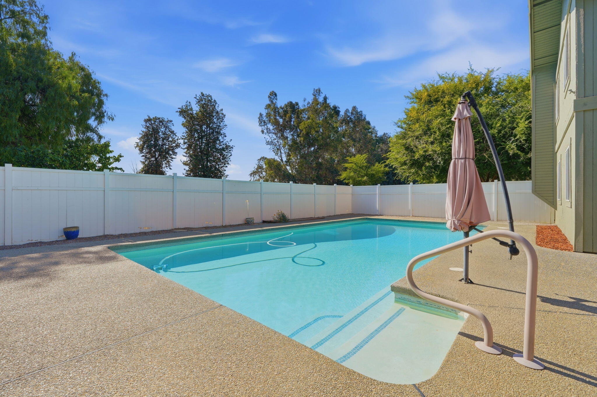16709 Avenue 264 #a, Visalia, CA 93292