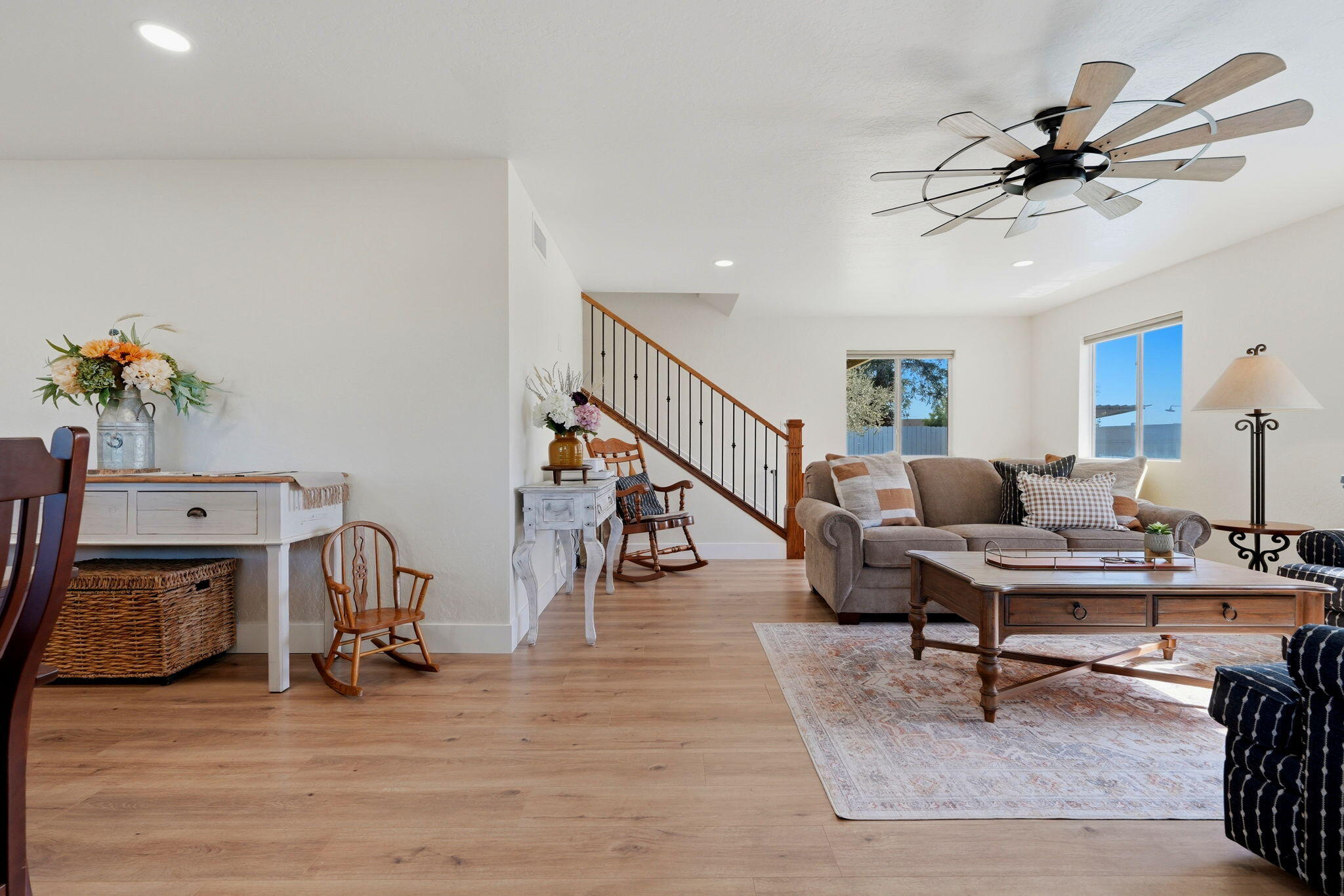16709 Avenue 264 #a, Visalia, CA 93292