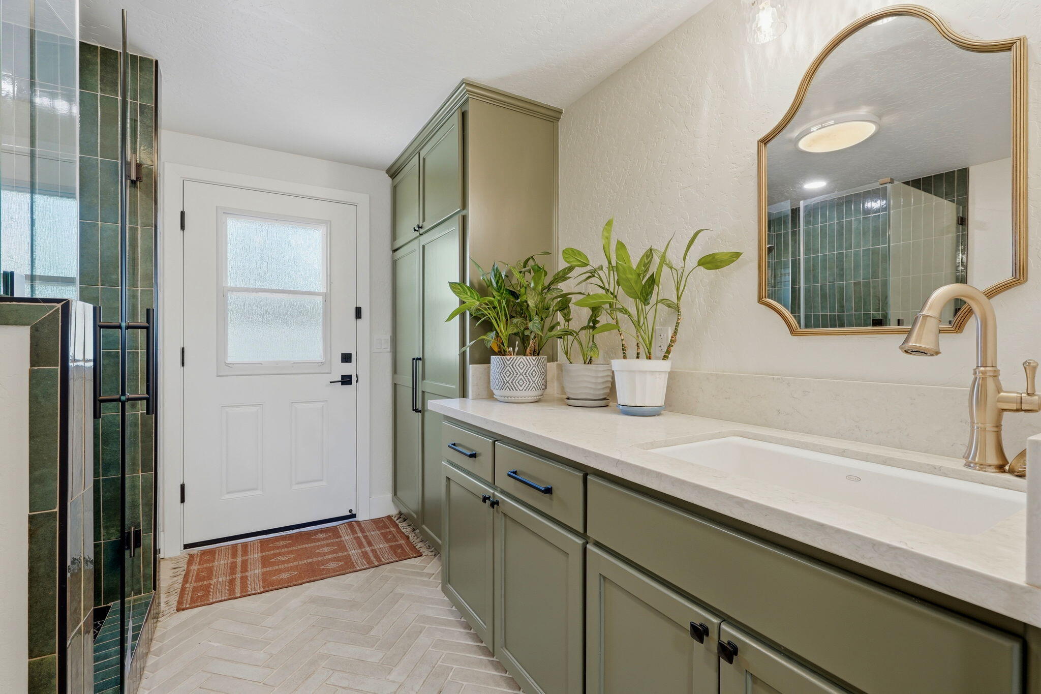 16709 Avenue 264 #a, Visalia, CA 93292