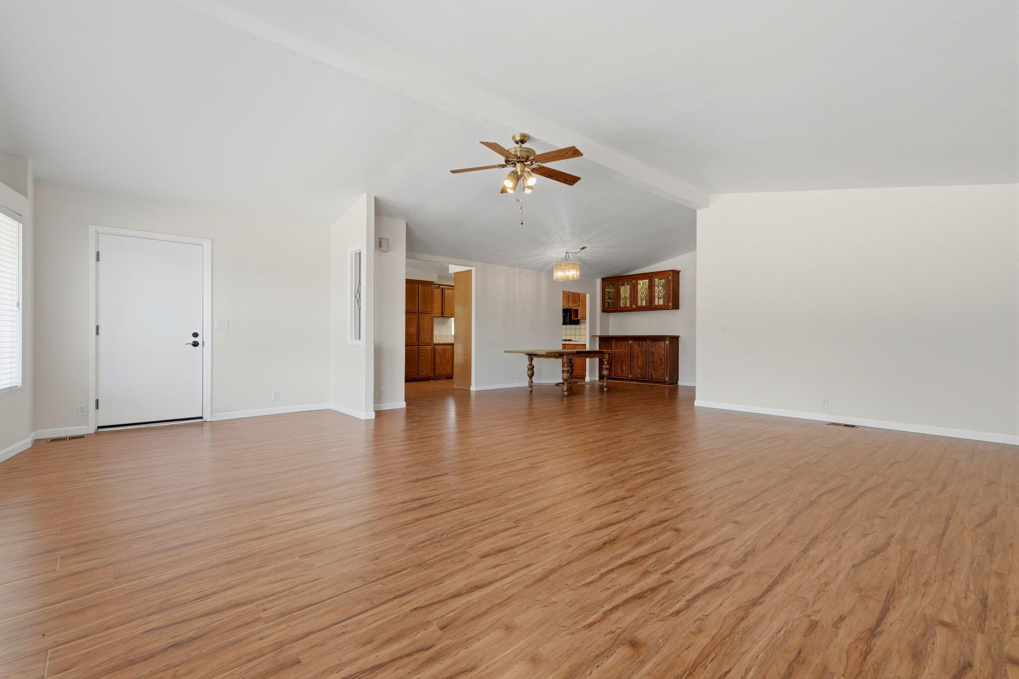 16709 Avenue 264 #a, Visalia, CA 93292