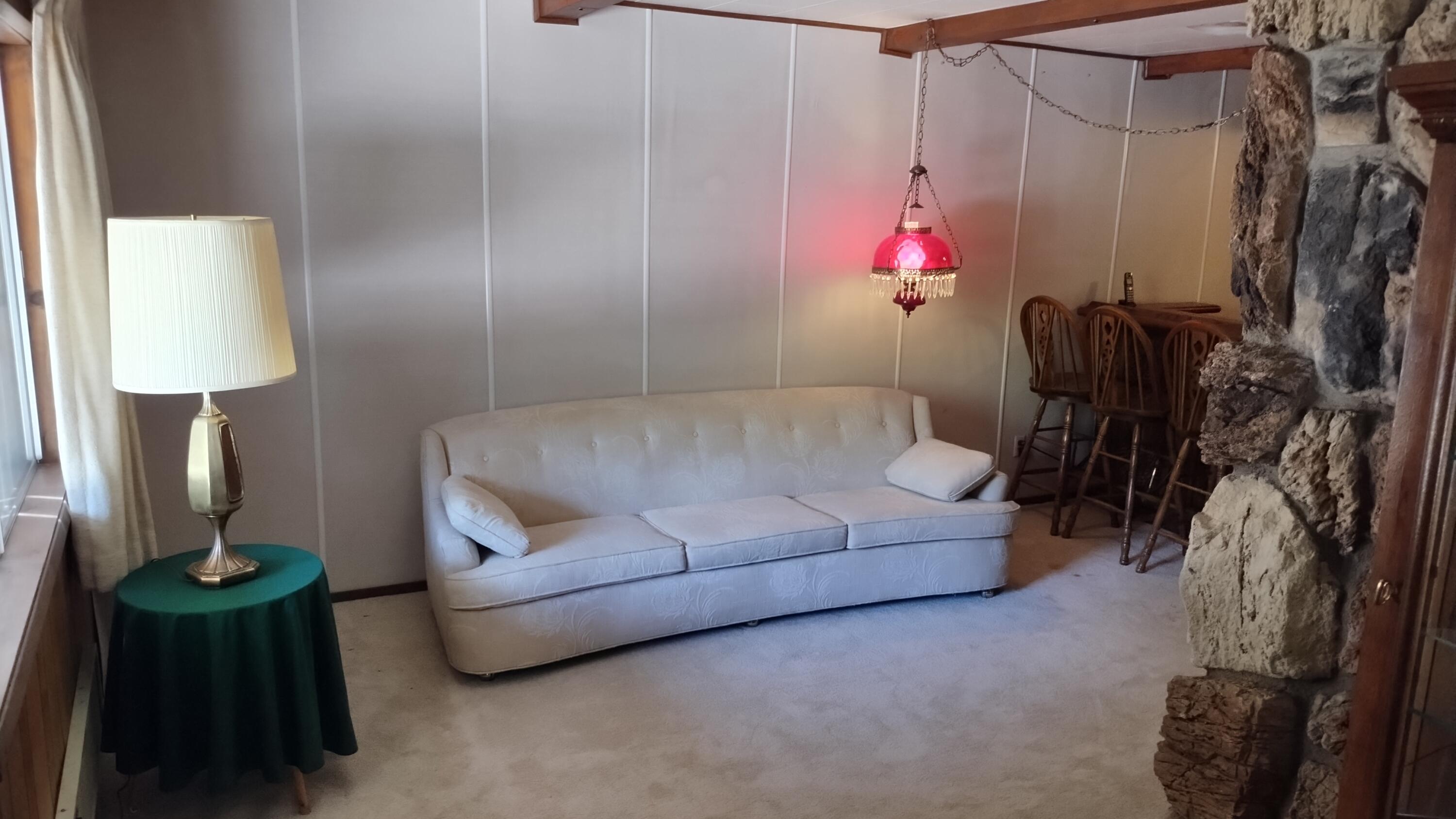 538 Acorn Dr, Camp Nelson, CA 93265