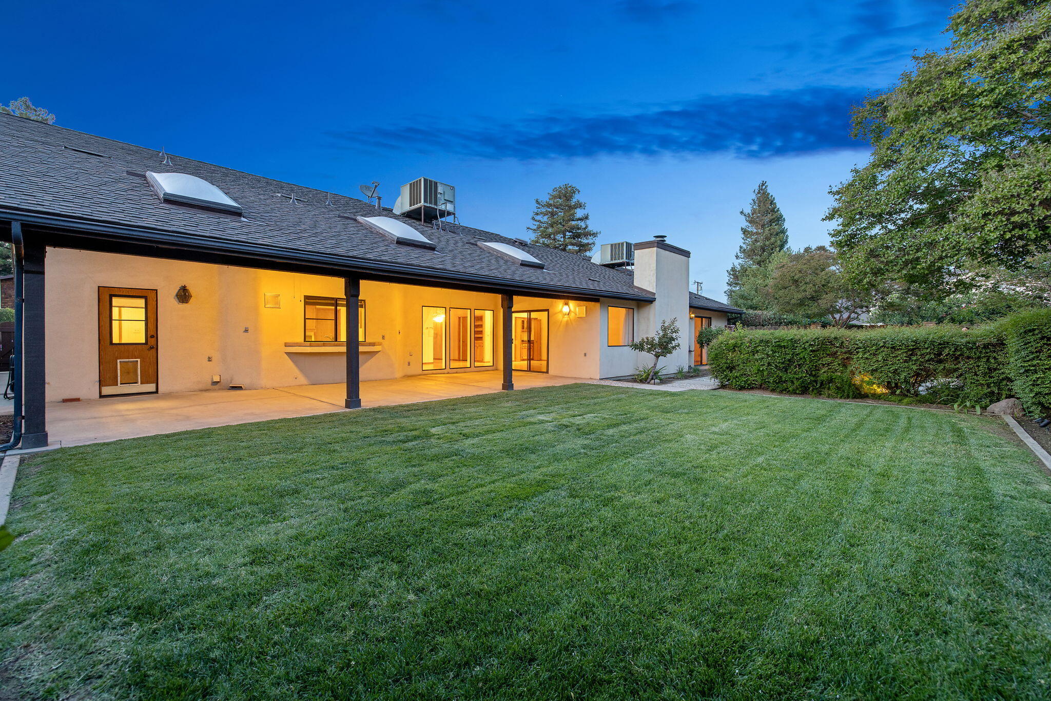 475 E Mercedes Ave, Tulare, CA 93274