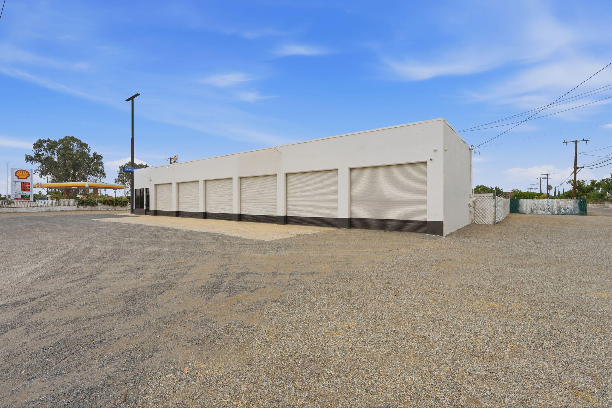 654 E Terra Bella Ave, Pixley, CA 93256