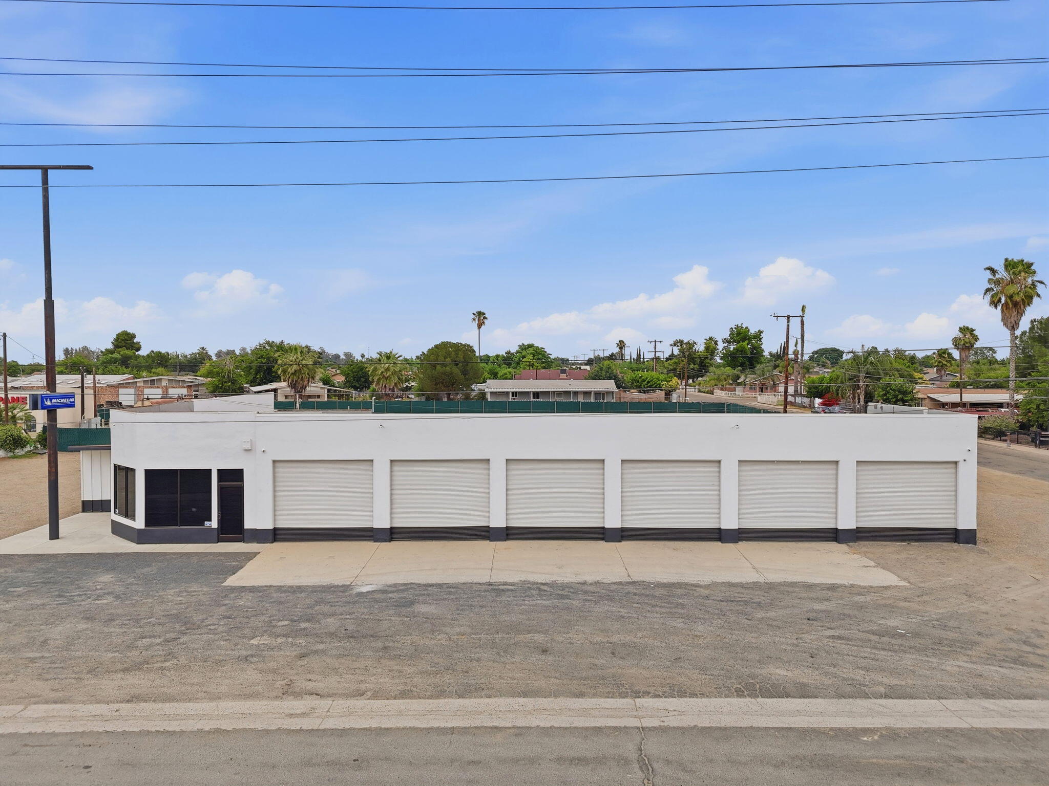 654 E Terra Bella Ave, Pixley, CA 93256