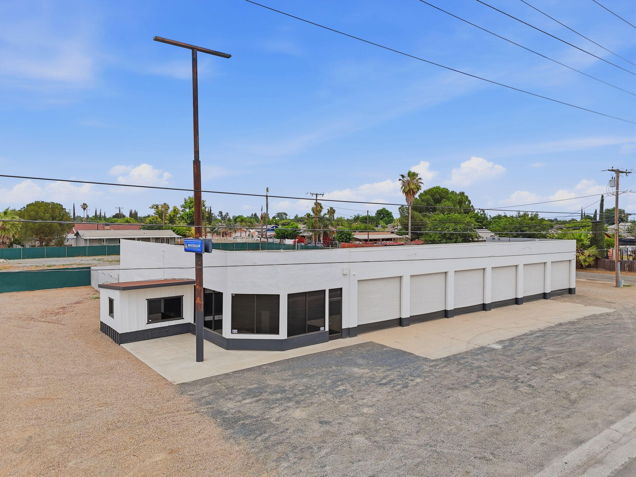 654 E Terra Bella Ave, Pixley, CA 93256