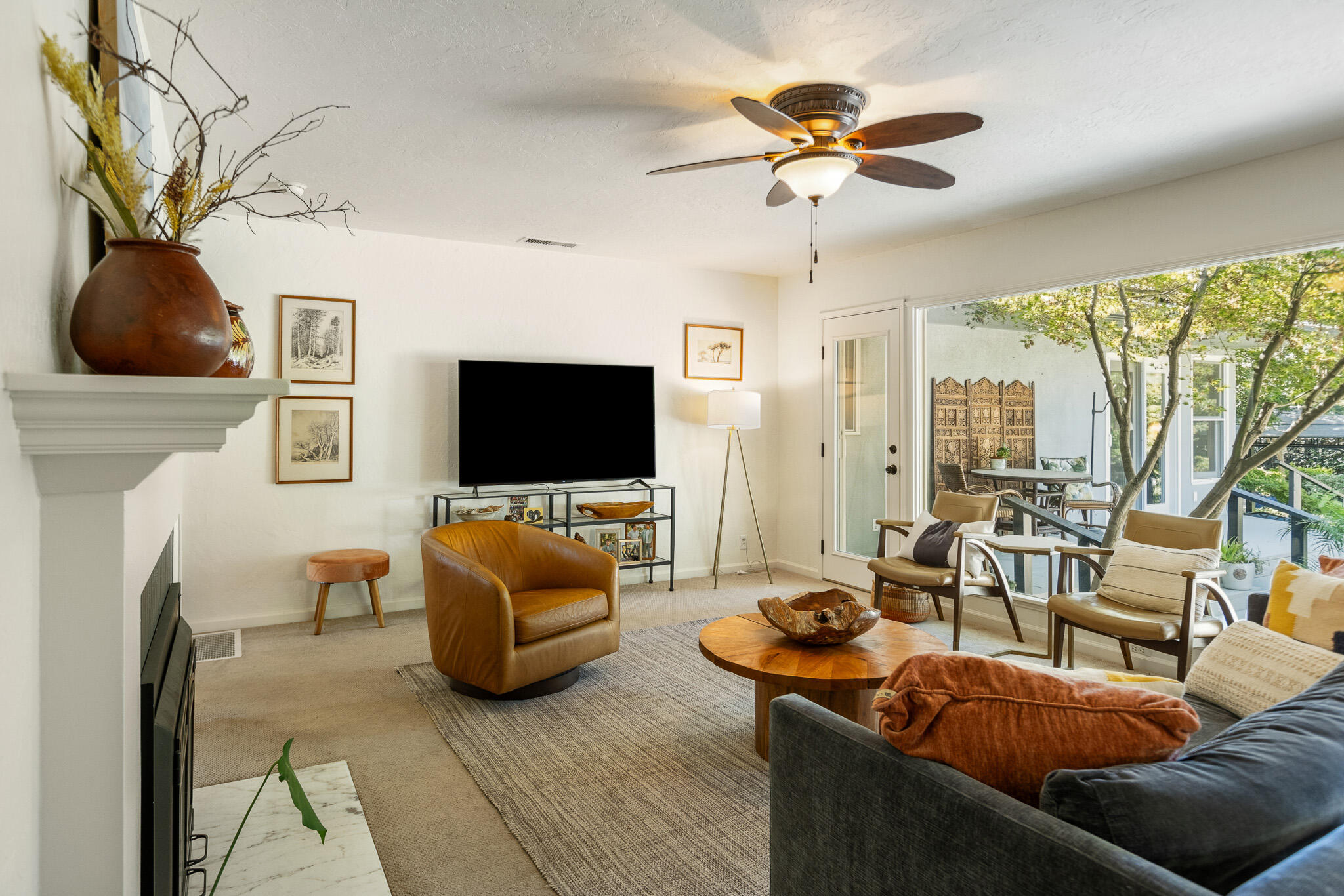 1610 W Meadow Ave, Visalia, CA 93277