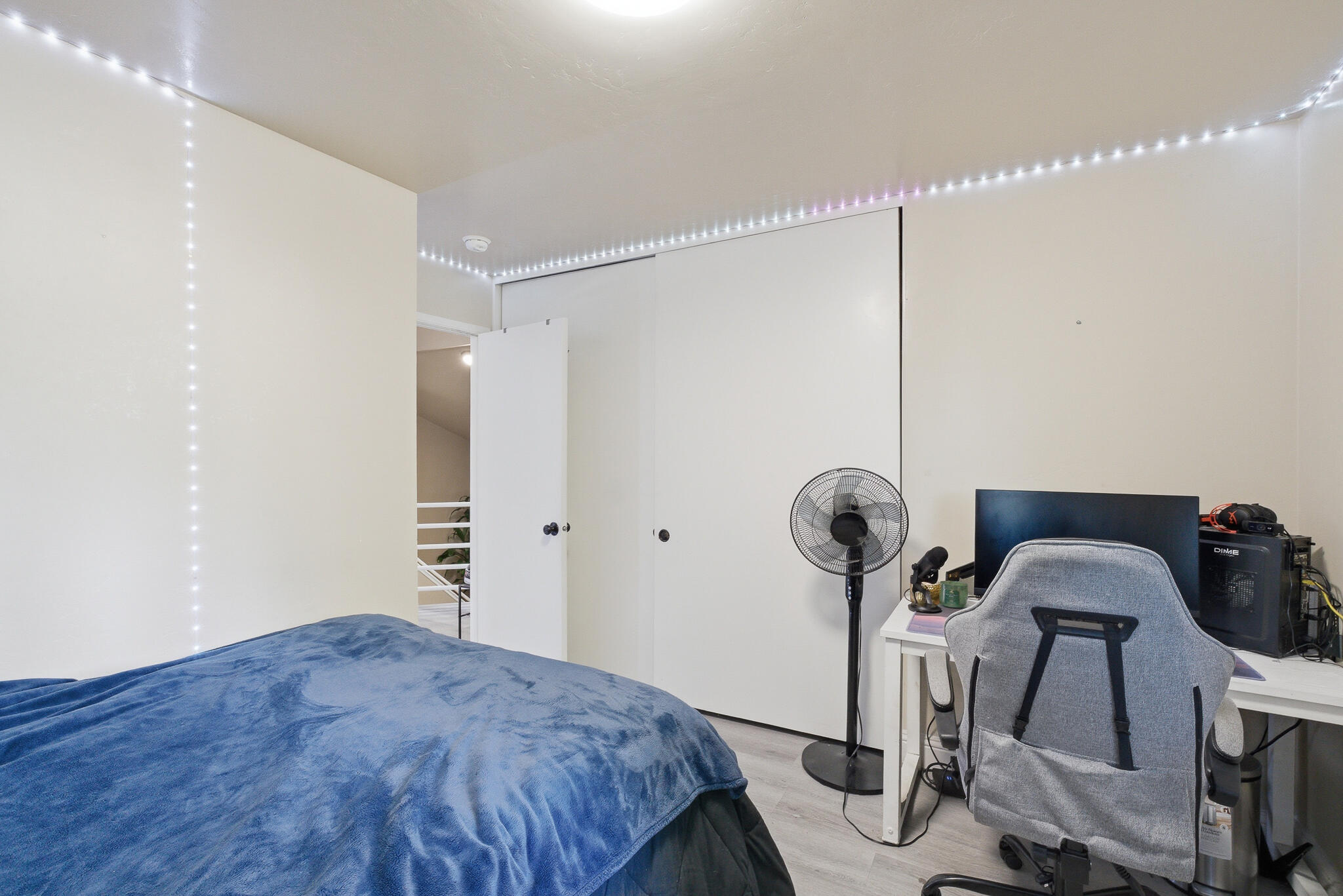 1624 E Castleview Dr, Visalia, CA 93292