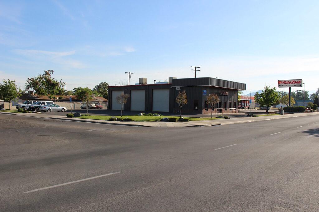 1164 W Olive Ave, Porterville, CA 93257