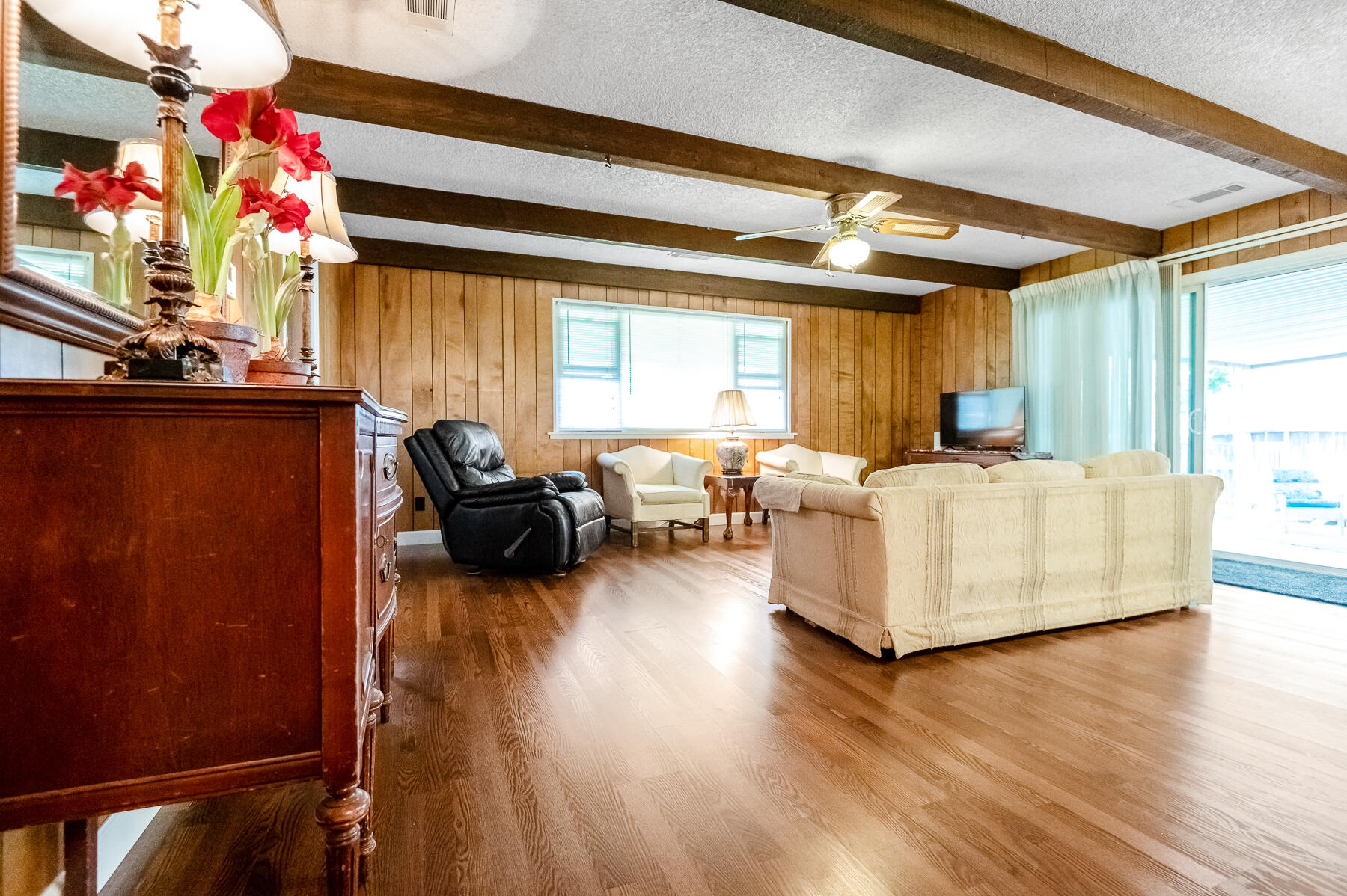 621 N N Pl, Tulare, CA 93274